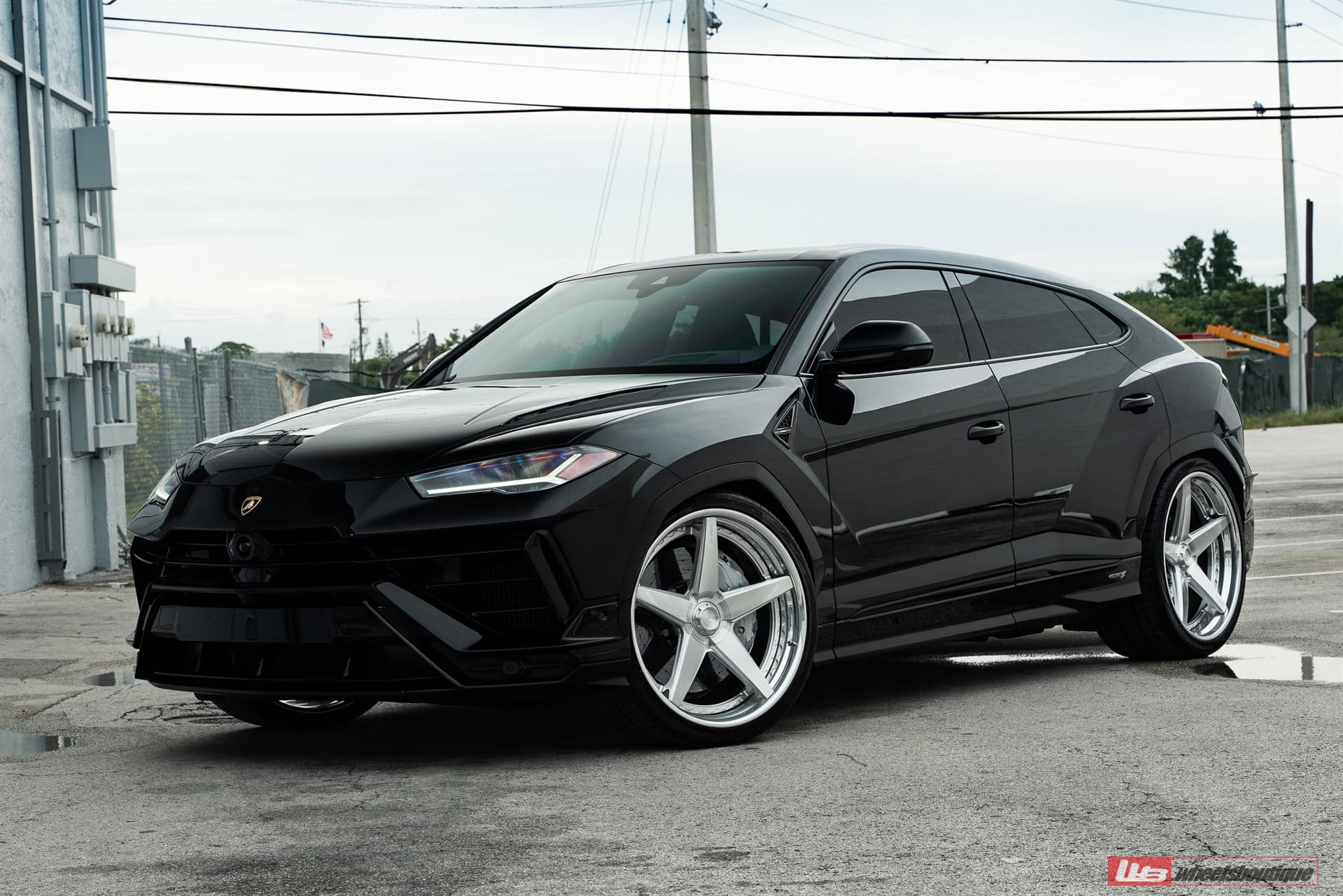Photo 42 of Lamborghini Urus – RETROSeries RS5.3