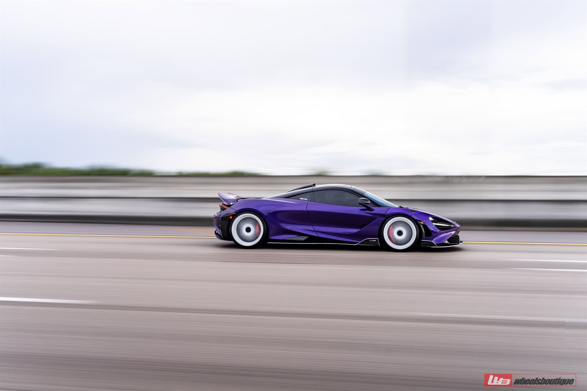 McLaren 765LT – AN27 SeriesTWO