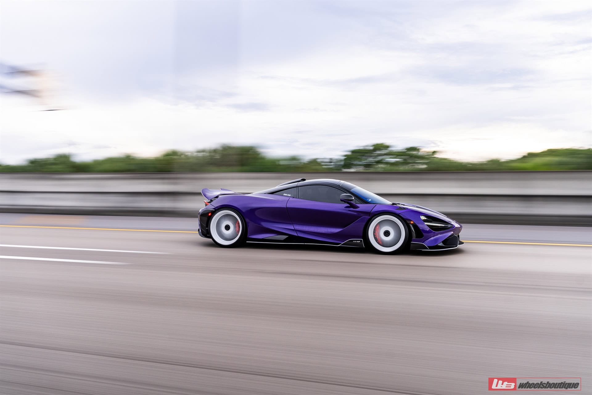 McLaren 765LT – AN27 SeriesTWO