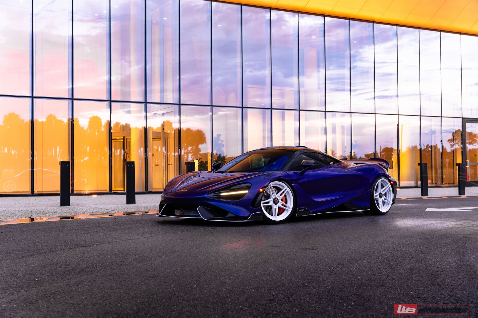 Photo 33 of McLaren 765LT – AN27 SeriesTWO