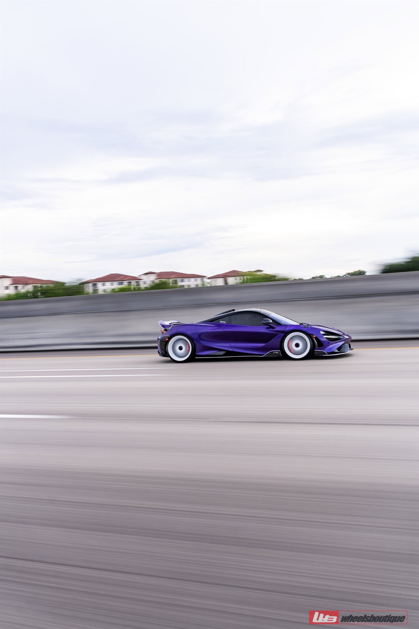 McLaren 765LT – AN27 SeriesTWO