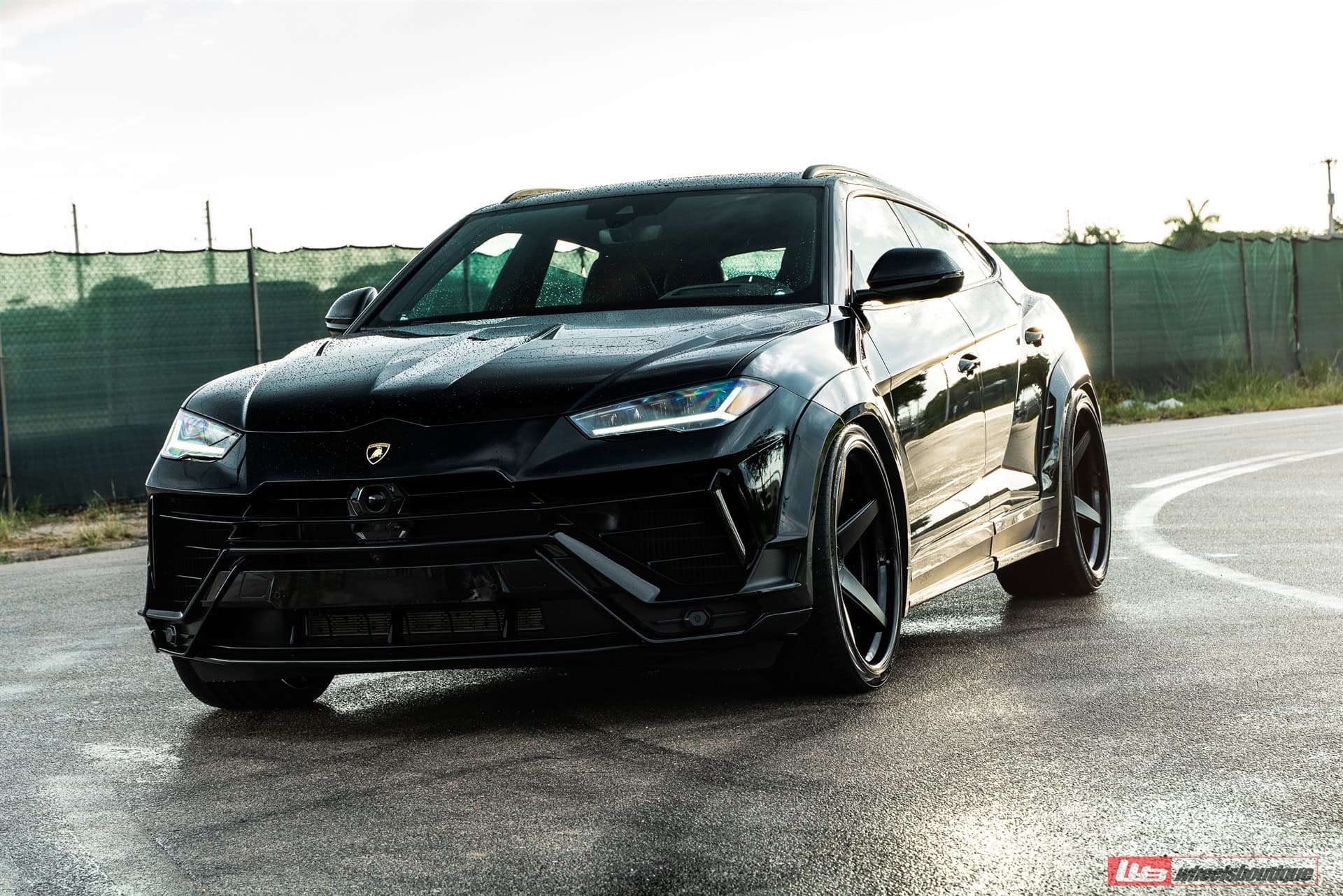 Photo 21 of Lamborghini Urus S | Nero Aldebaran | ANRKY RS5.3 | Satin Black | Novitec Essteso Widebody Kit