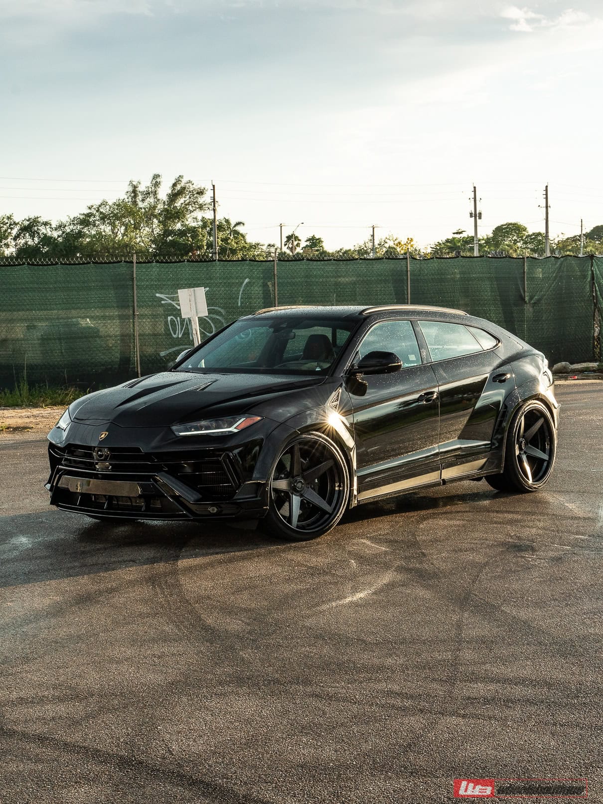 Photo 27 of Lamborghini Urus S | Nero Aldebaran | ANRKY RS5.3 | Satin Black | Novitec Essteso Widebody Kit