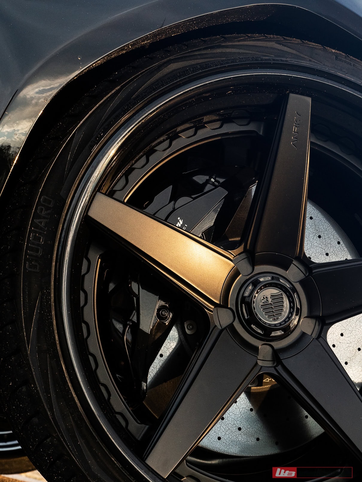 Photo 34 of Lamborghini Urus S | Nero Aldebaran | ANRKY RS5.3 | Satin Black | Novitec Essteso Widebody Kit