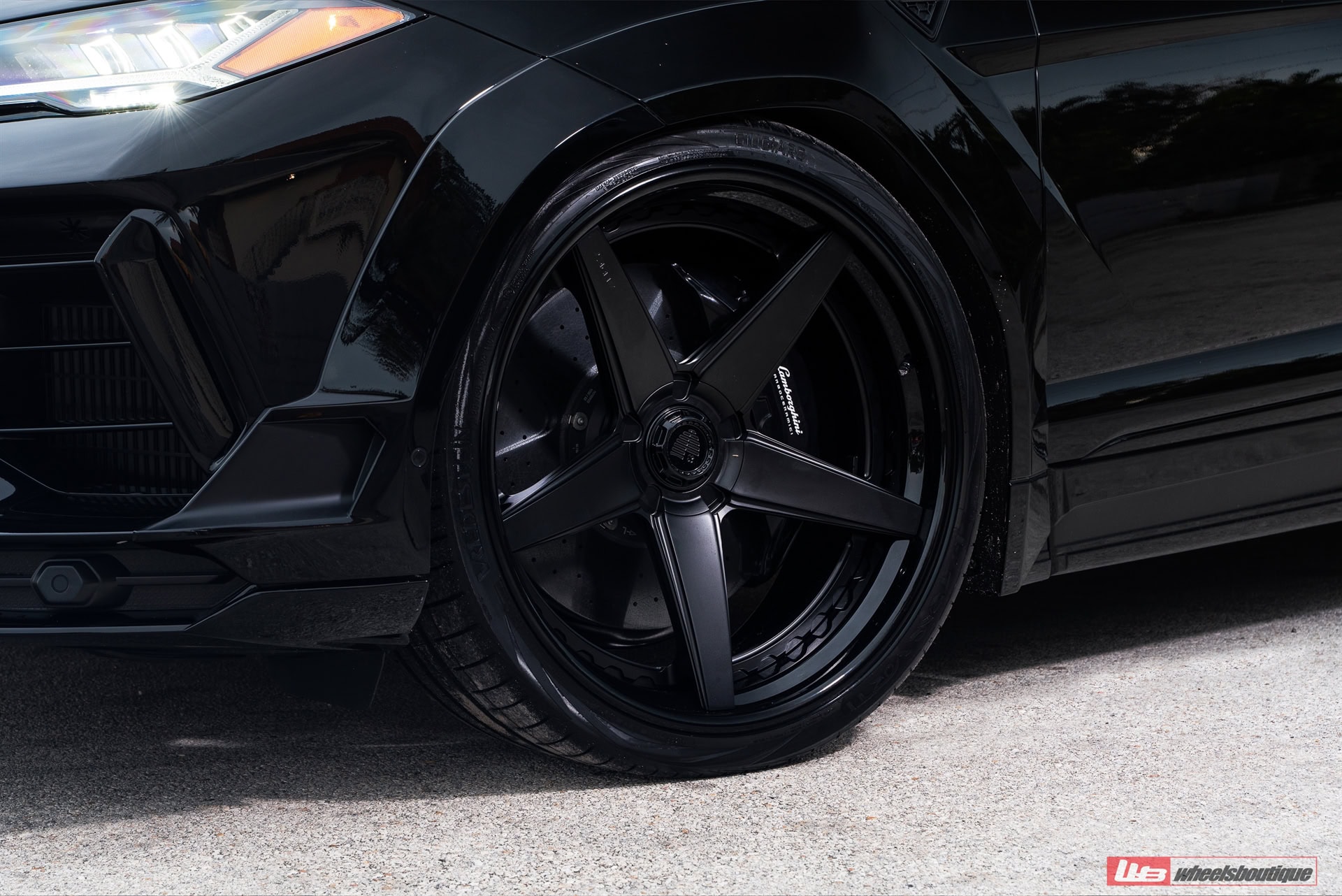 Photo 35 of Lamborghini Urus S | Nero Aldebaran | ANRKY RS5.3 | Satin Black | Novitec Essteso Widebody Kit
