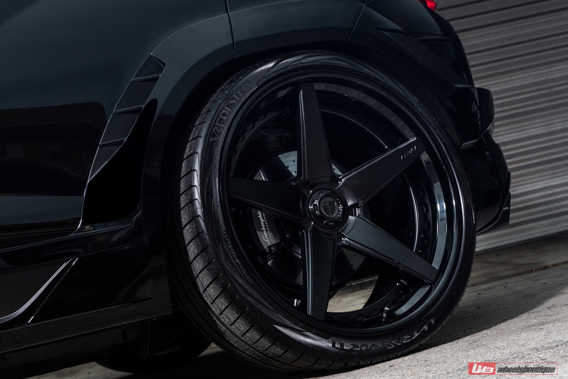 Photo 43 of Lamborghini Urus S | Nero Aldebaran | ANRKY RS5.3 | Satin Black | Novitec Essteso Widebody Kit