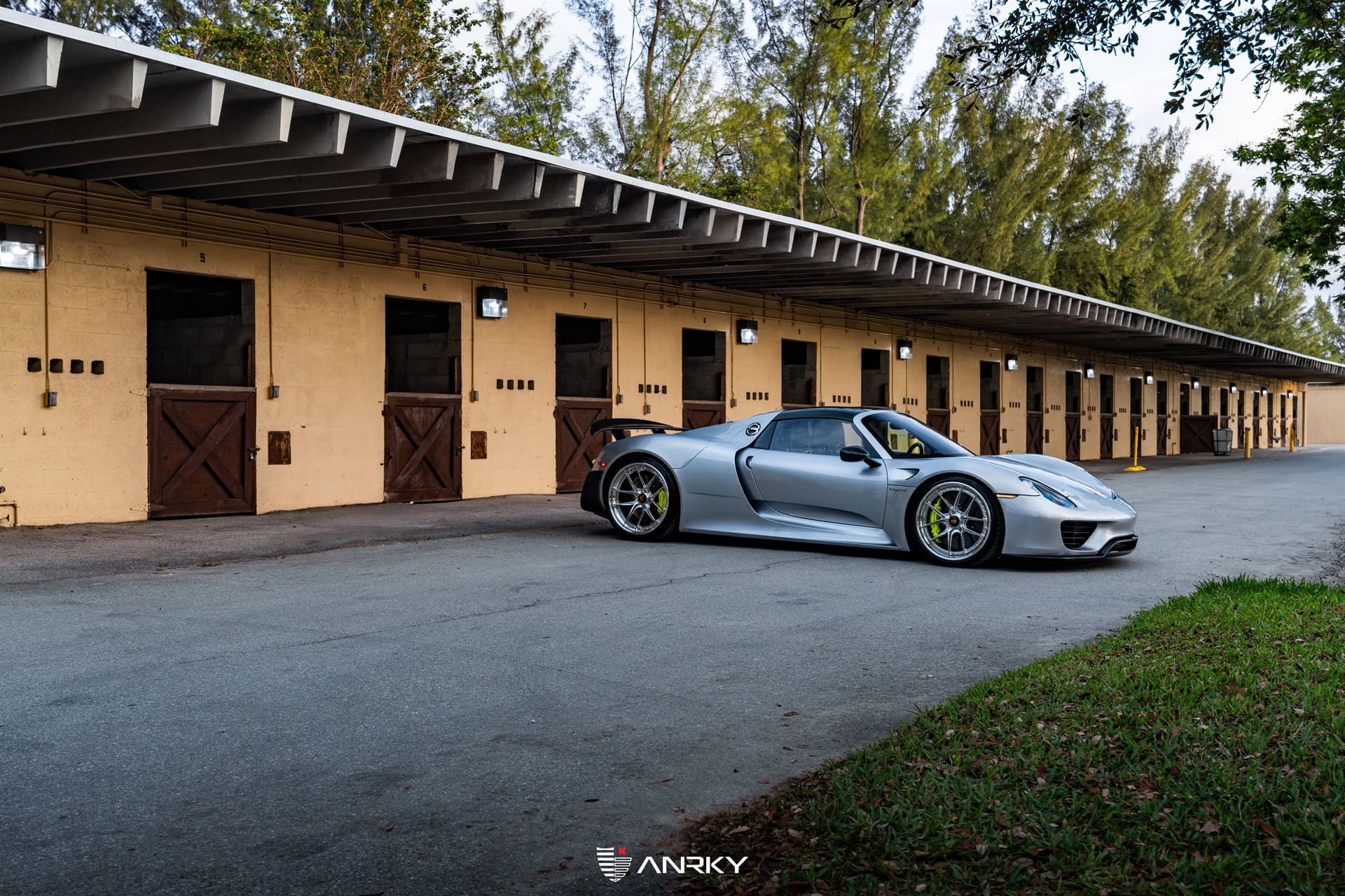 Photo 38 of Porsche 918 Spyder – XR|Series XR-301
