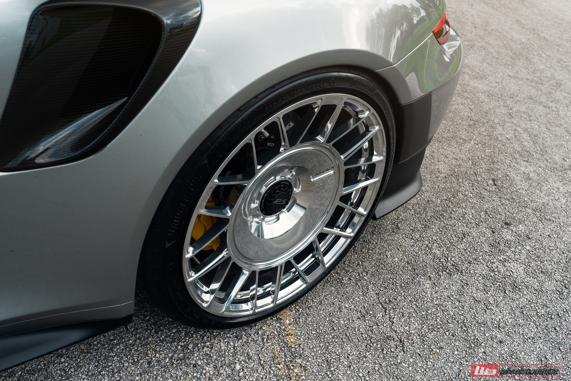 Porsche 991 GT2 RS | GT Silver | on AN10 + AN10 AEROSport | Polished Clear