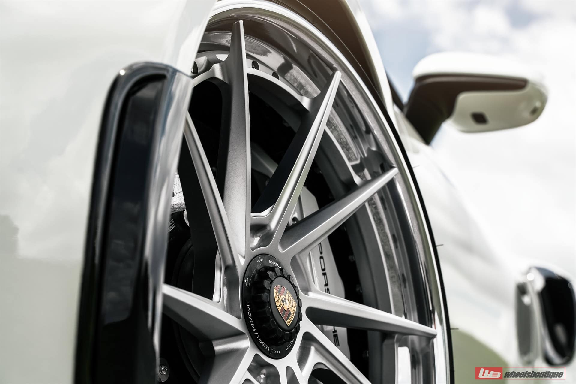 ANRKY AN33 | Porsche 992 Turbo S 1