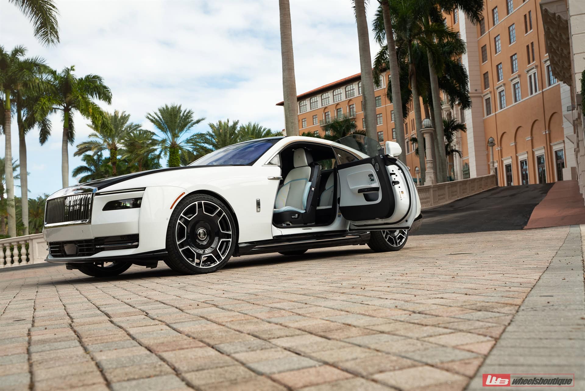 Photo 28 of Rolls Royce Spectre – RF|Series RF-177