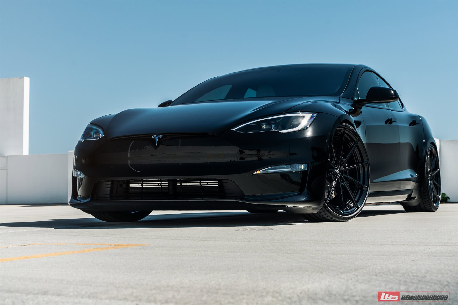 ANRKY AN28 | Tesla Model S Plaid 1