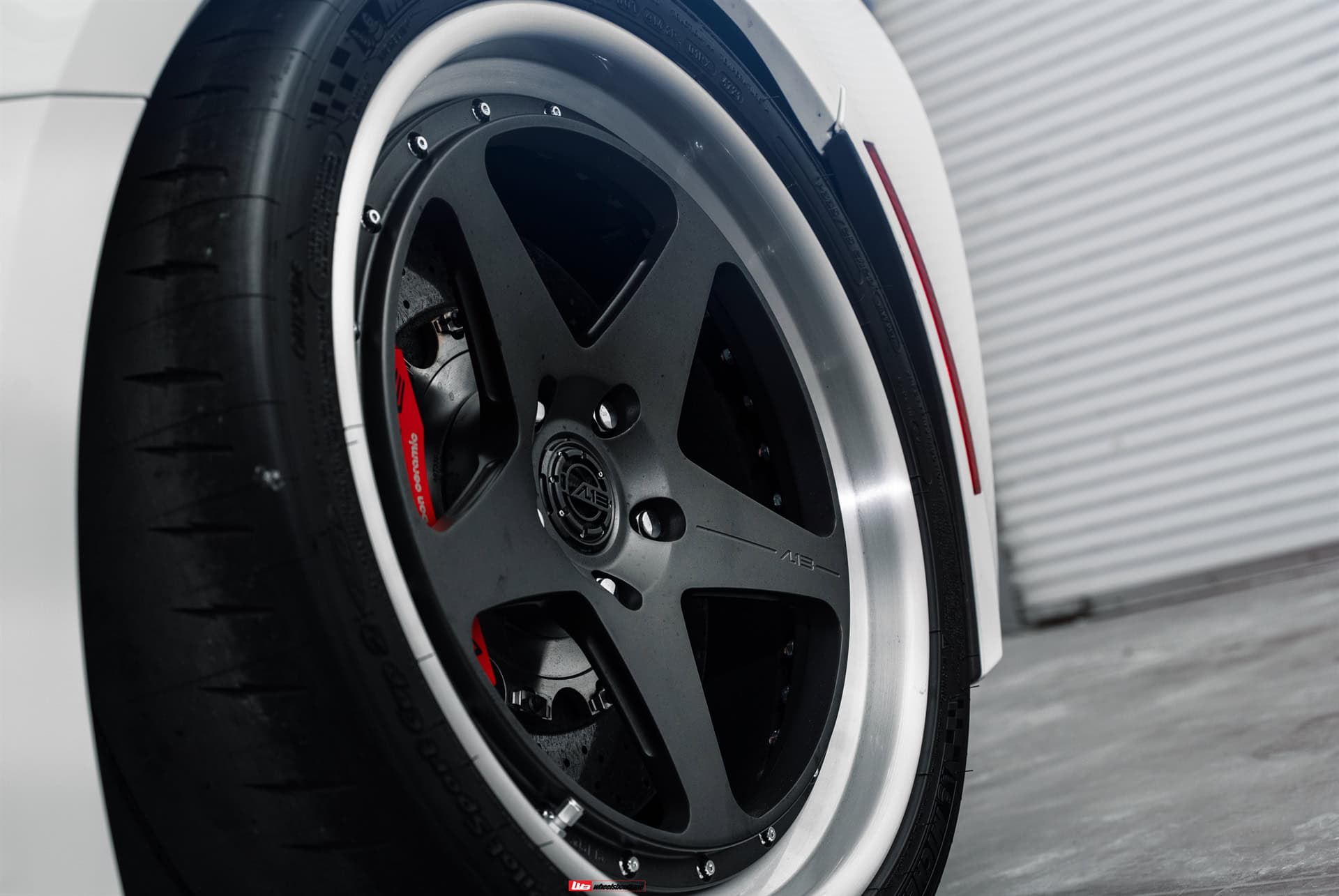 AL13 C005R | Chevrolet C7 Corvette ZR1