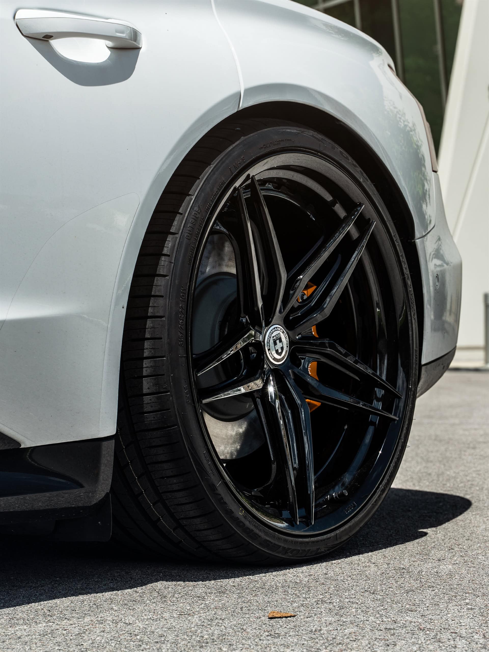 Audi RS e-tron GT | Arkona White | HRE S107SC | Gloss Black