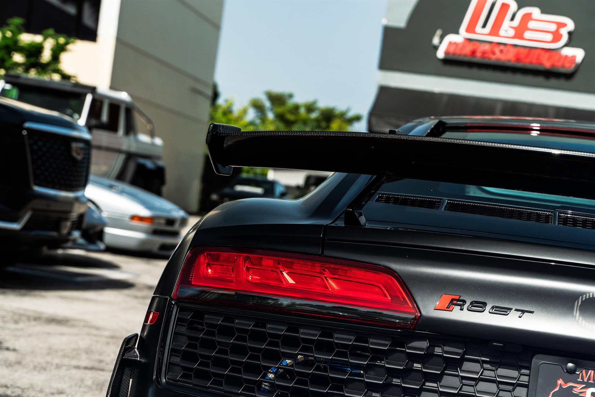 Audi R8