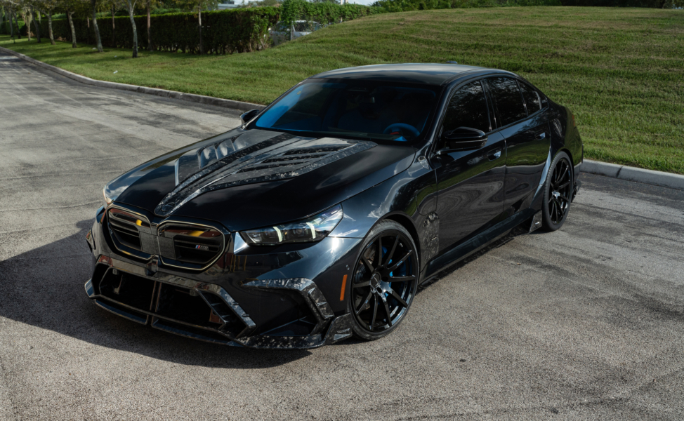 Mansory G90 M5 | M Carbon Black Metallic | on Mansory FV.10 | Gloss Black