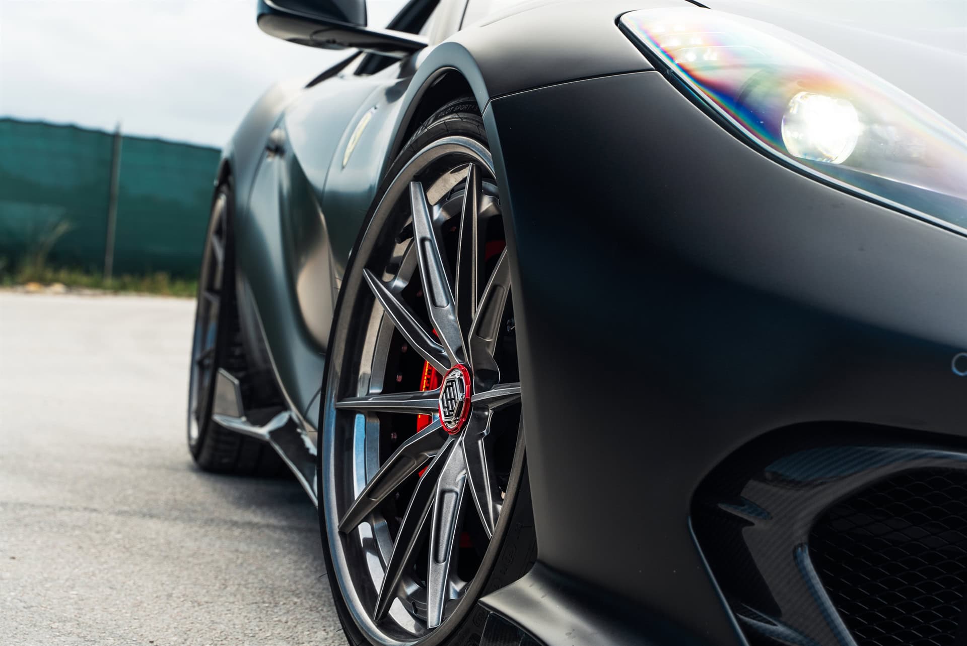 Duke Dynamics 812 | Nero Daytona | on 1886 G-010 | Polished Smoke | Duke Dynamics FEROCE Kit