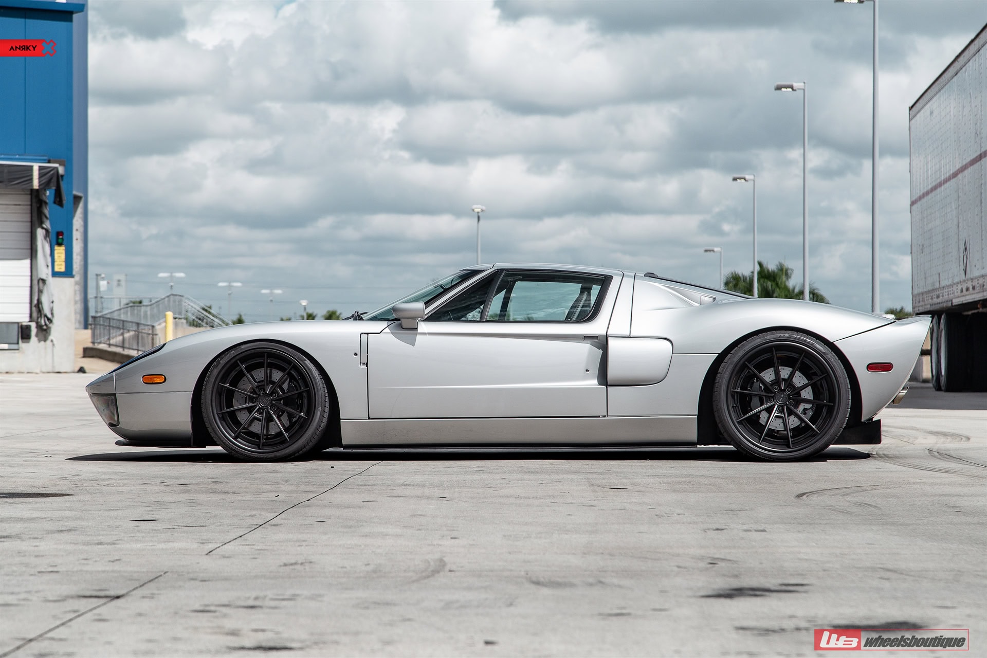 ANRKY AN38 | Ford GT