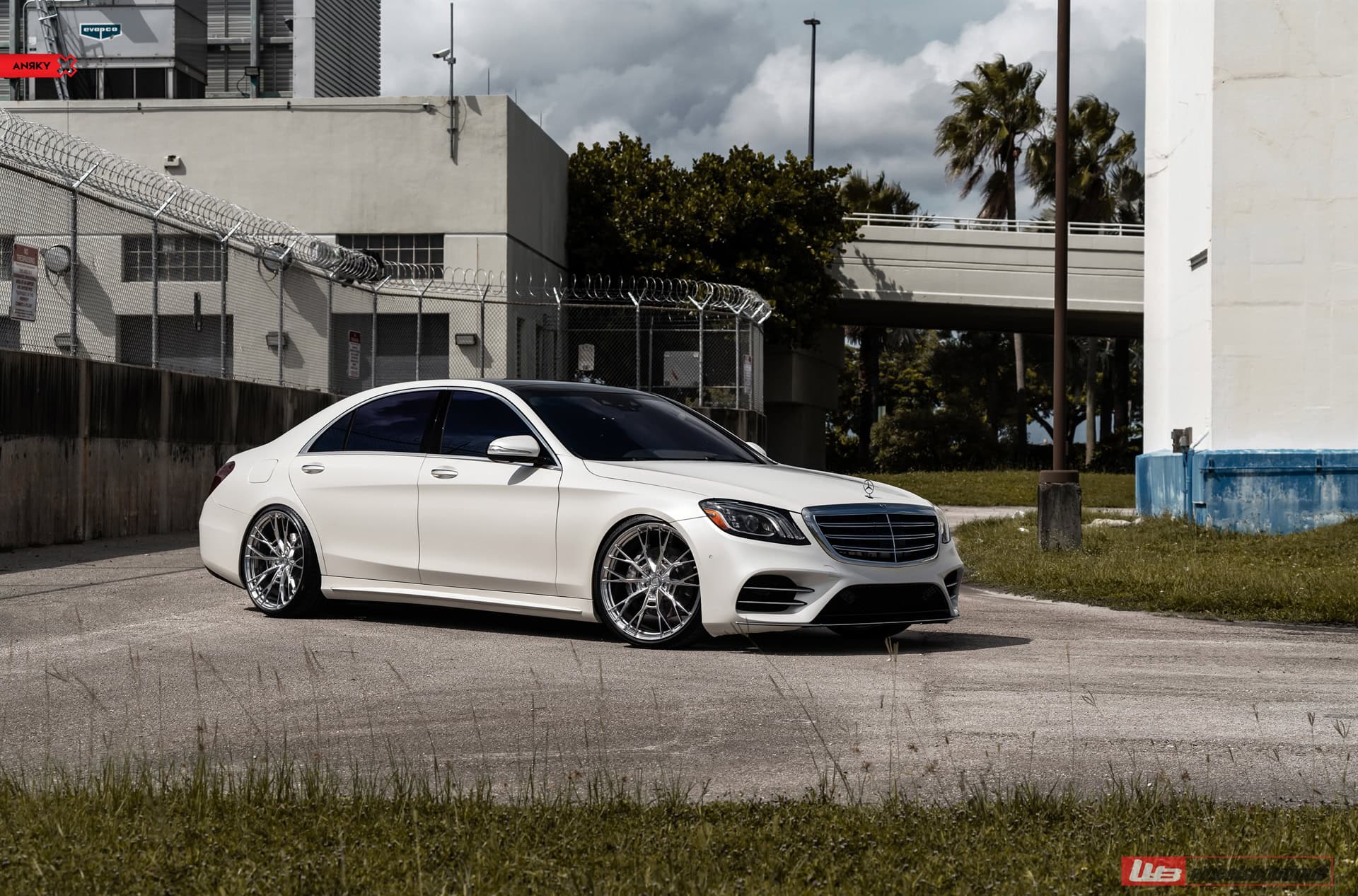 MERCEDES-BENZ W222 S560 ON ANRKY S1-X5