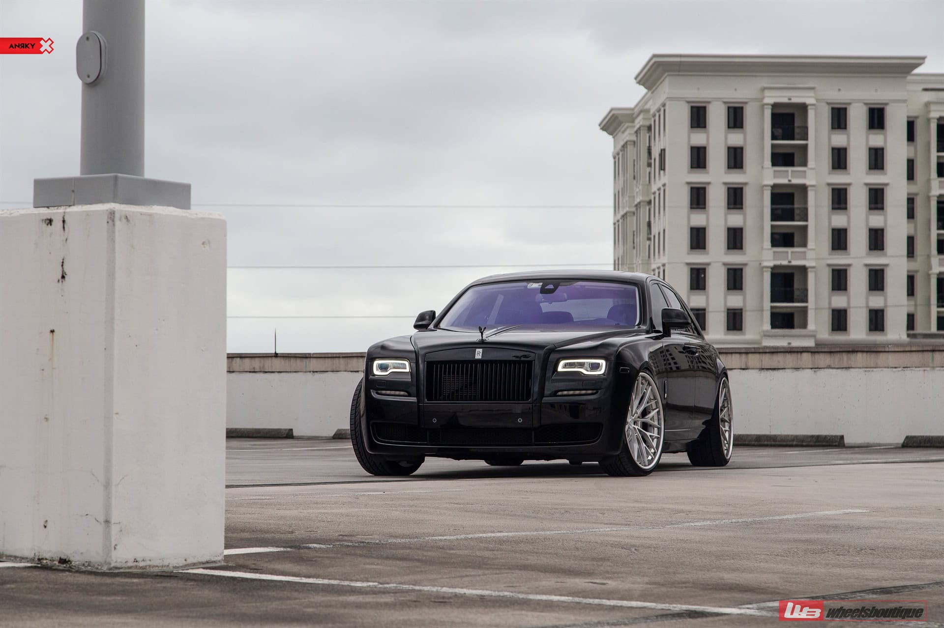 ROLLS-ROYCE GHOST ON ANRKY AN30