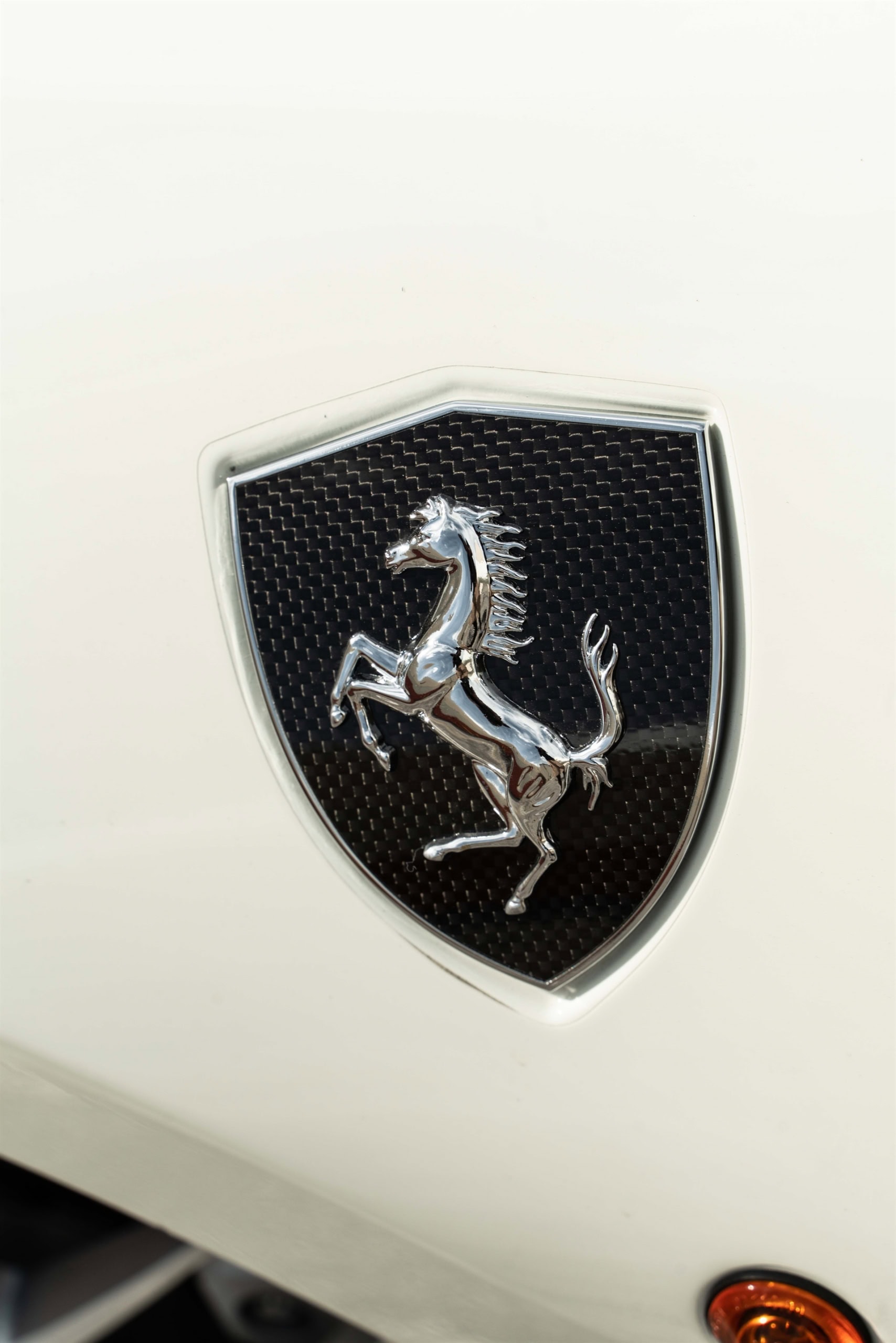 Ferrari 488 GTB | Bianco Fuji | on HRE 520 FMR | Brushed Clear