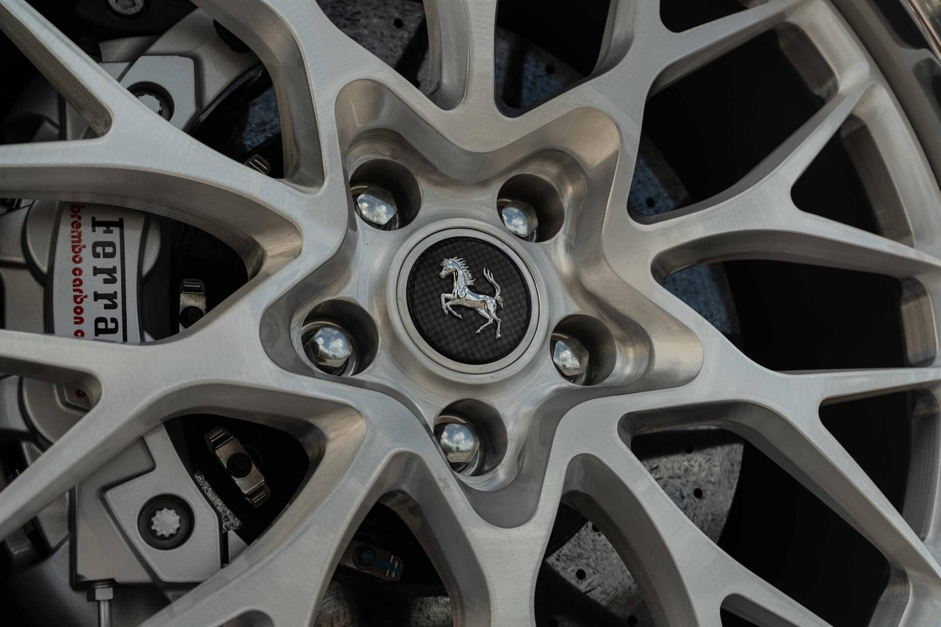Ferrari 488 GTB | Bianco Fuji | on HRE 520 FMR | Brushed Clear