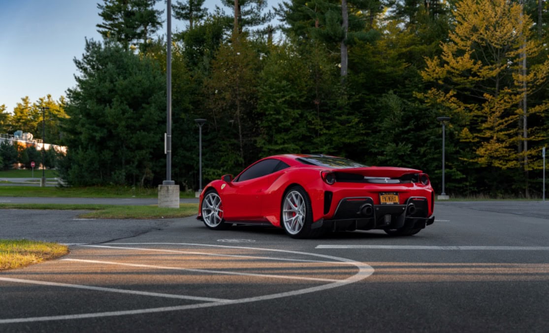 Photo 23 of Ferrari 488 Pista | Rosso Corza | on HRE P101 | Brushed Clear
