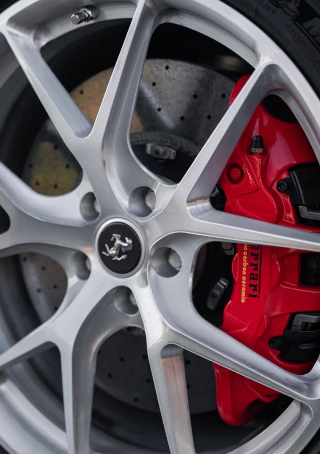 Photo 25 of Ferrari 488 Pista | Rosso Corza | on HRE P101 | Brushed Clear