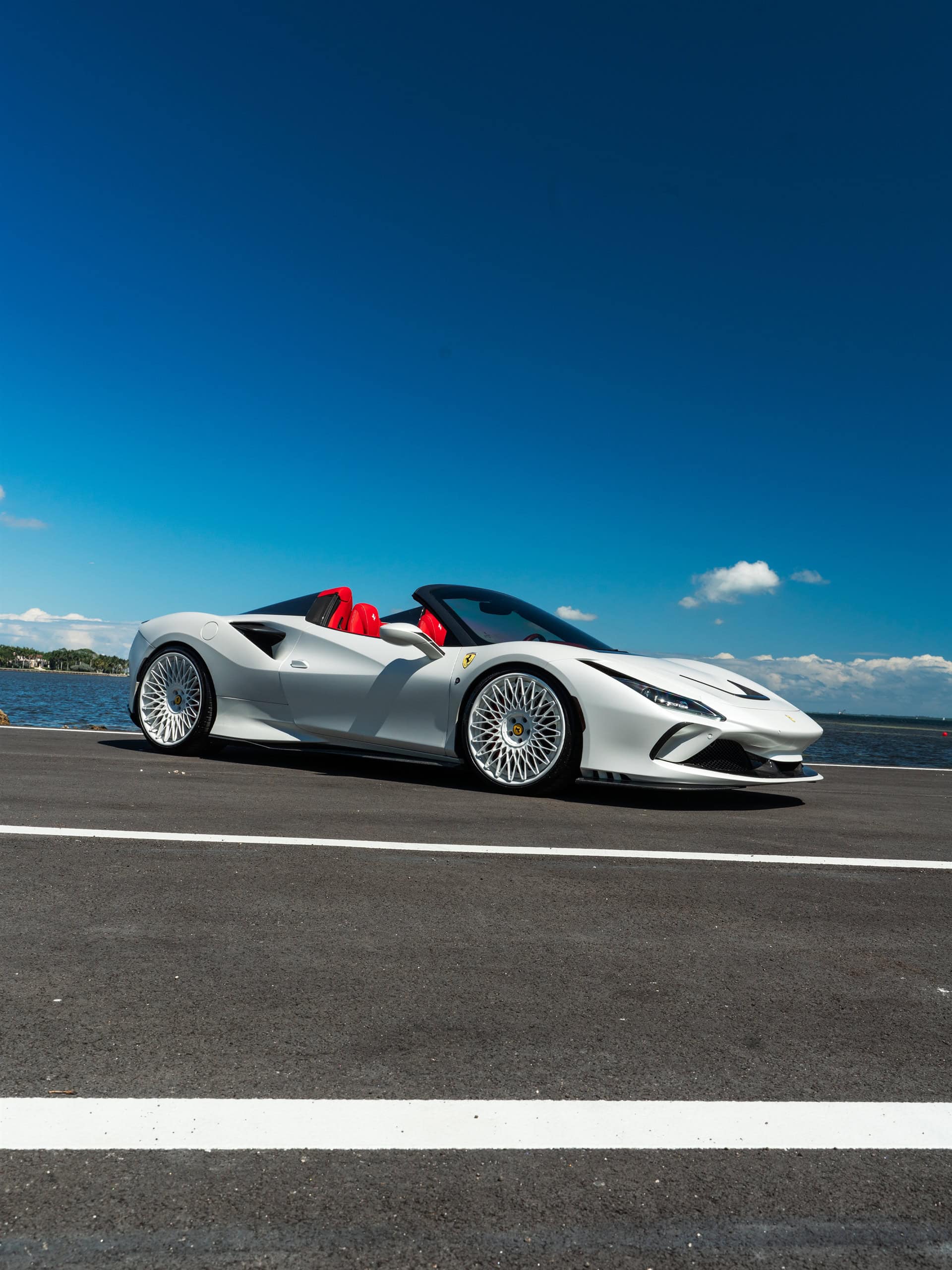 Photo 25 of Ferrari F8 Spider – RETROSeries RS7.3