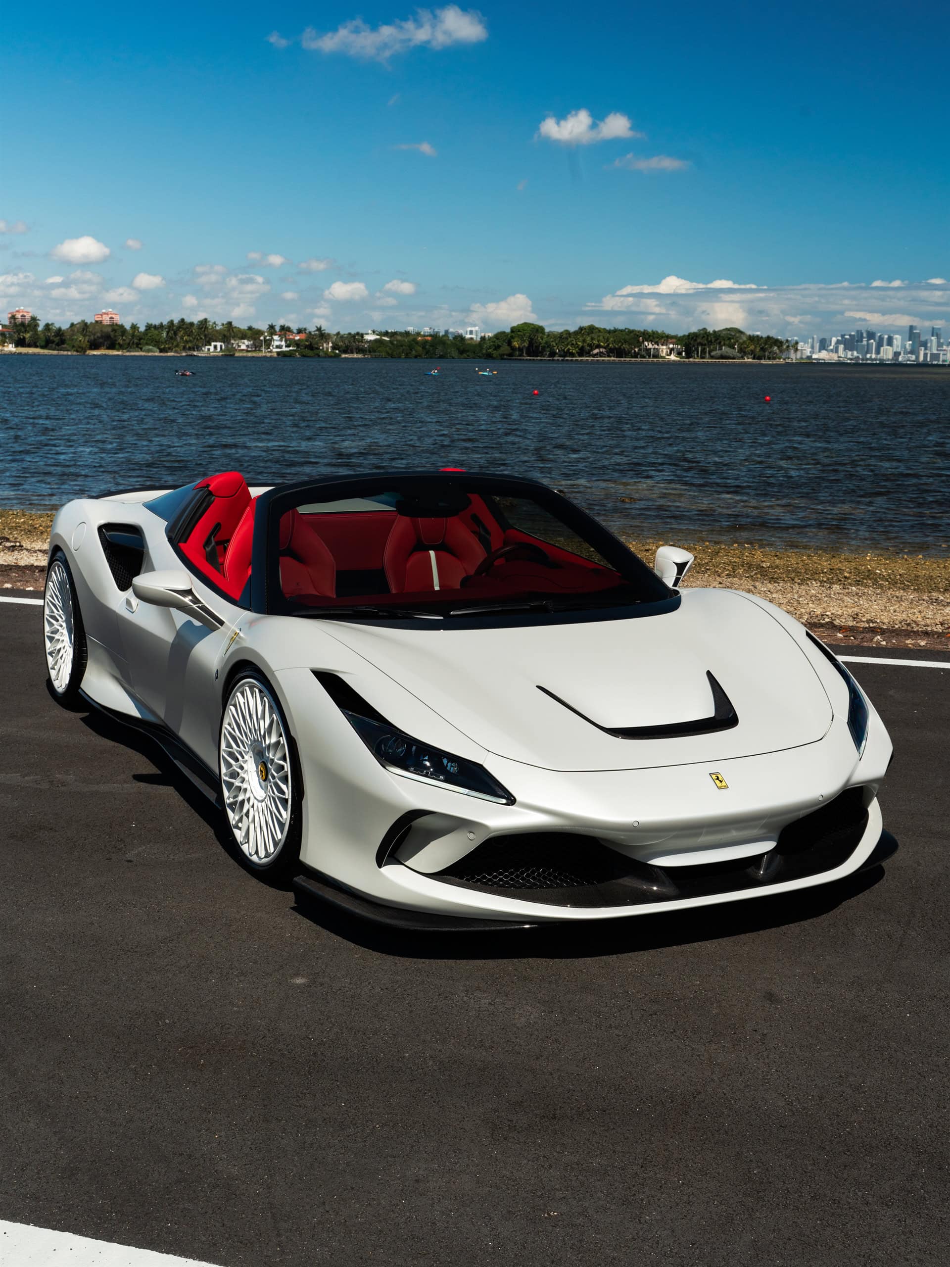 Photo 26 of Ferrari F8 Spider – RETROSeries RS7.3