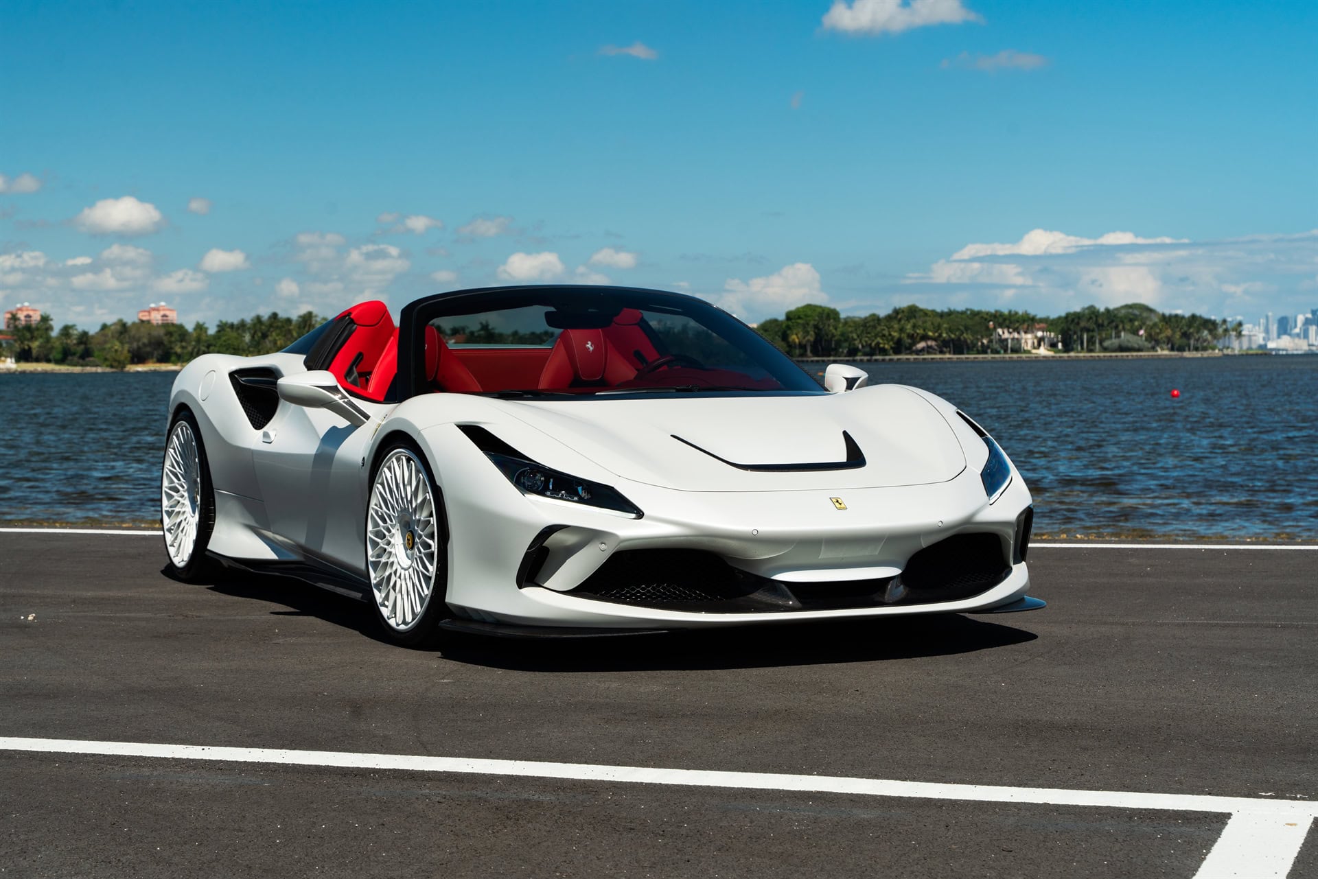 Photo 27 of Ferrari F8 Spider – RETROSeries RS7.3