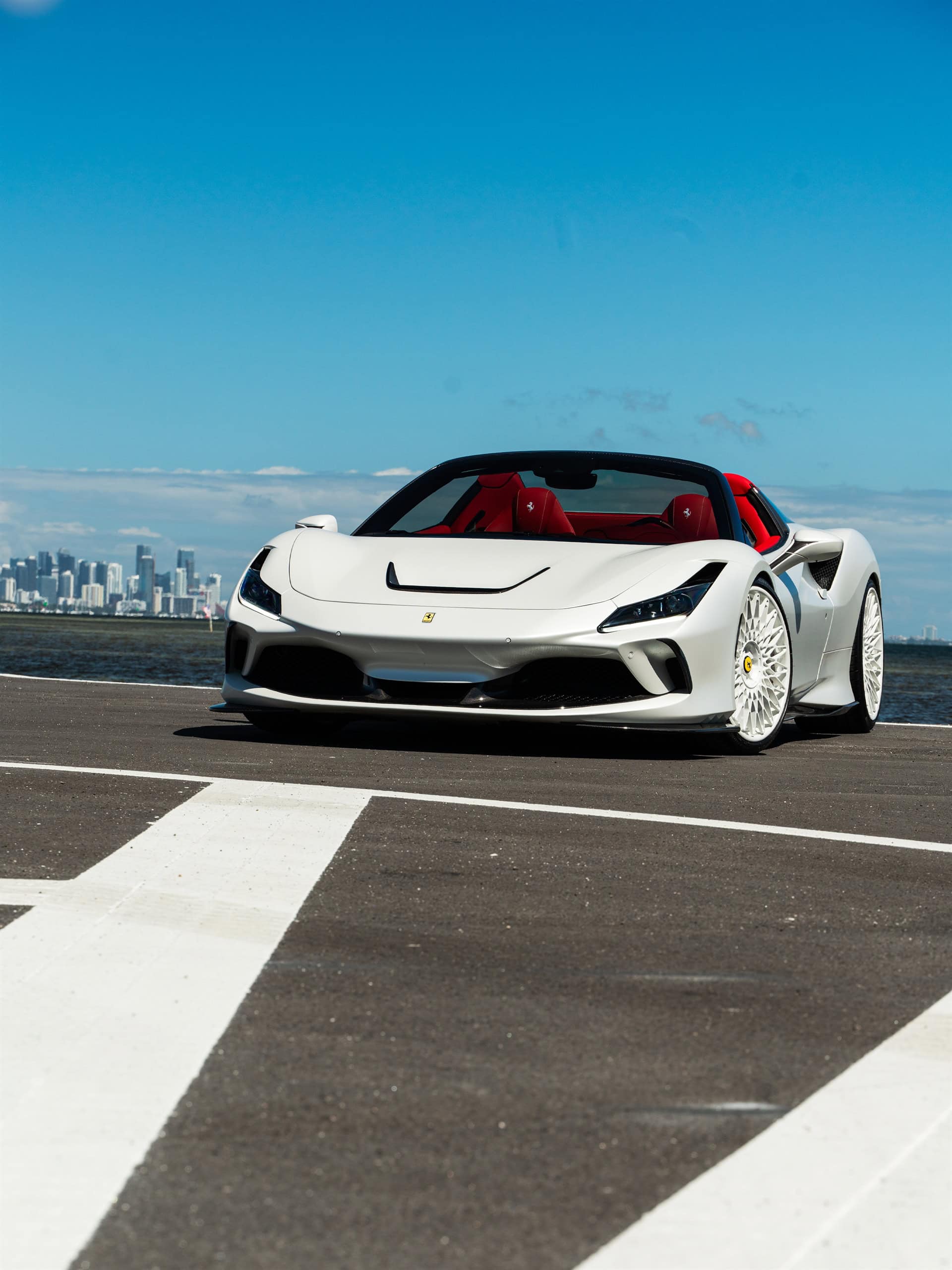 Photo 33 of Ferrari F8 Spider – RETROSeries RS7.3