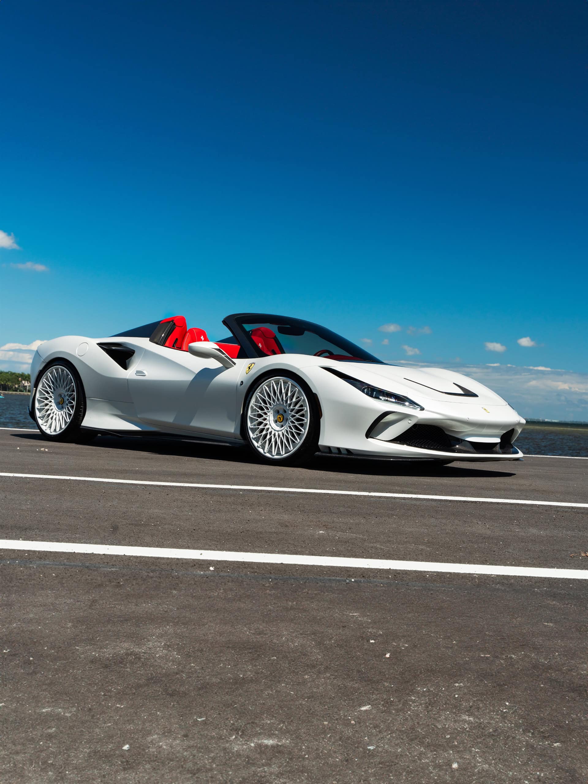 Photo 38 of Ferrari F8 Spider – RETROSeries RS7.3