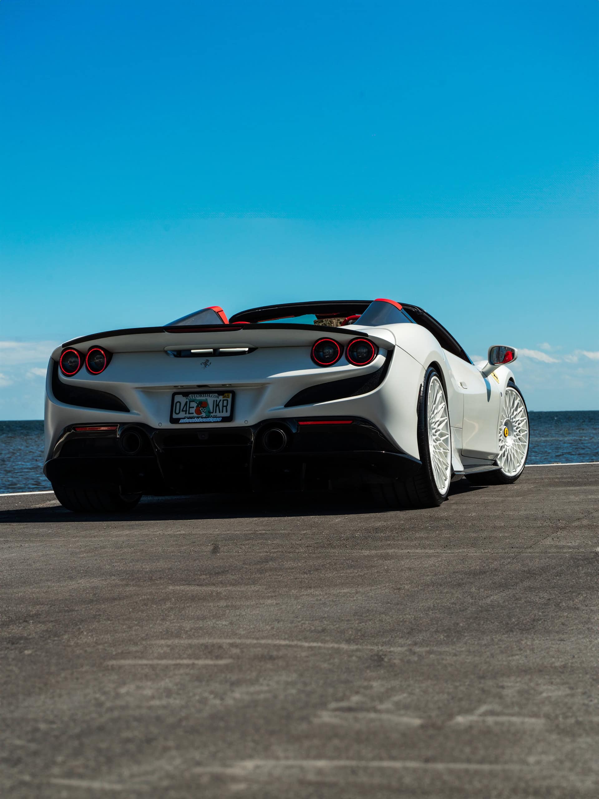 Ferrari F8 Spider – RETROSeries RS7.3