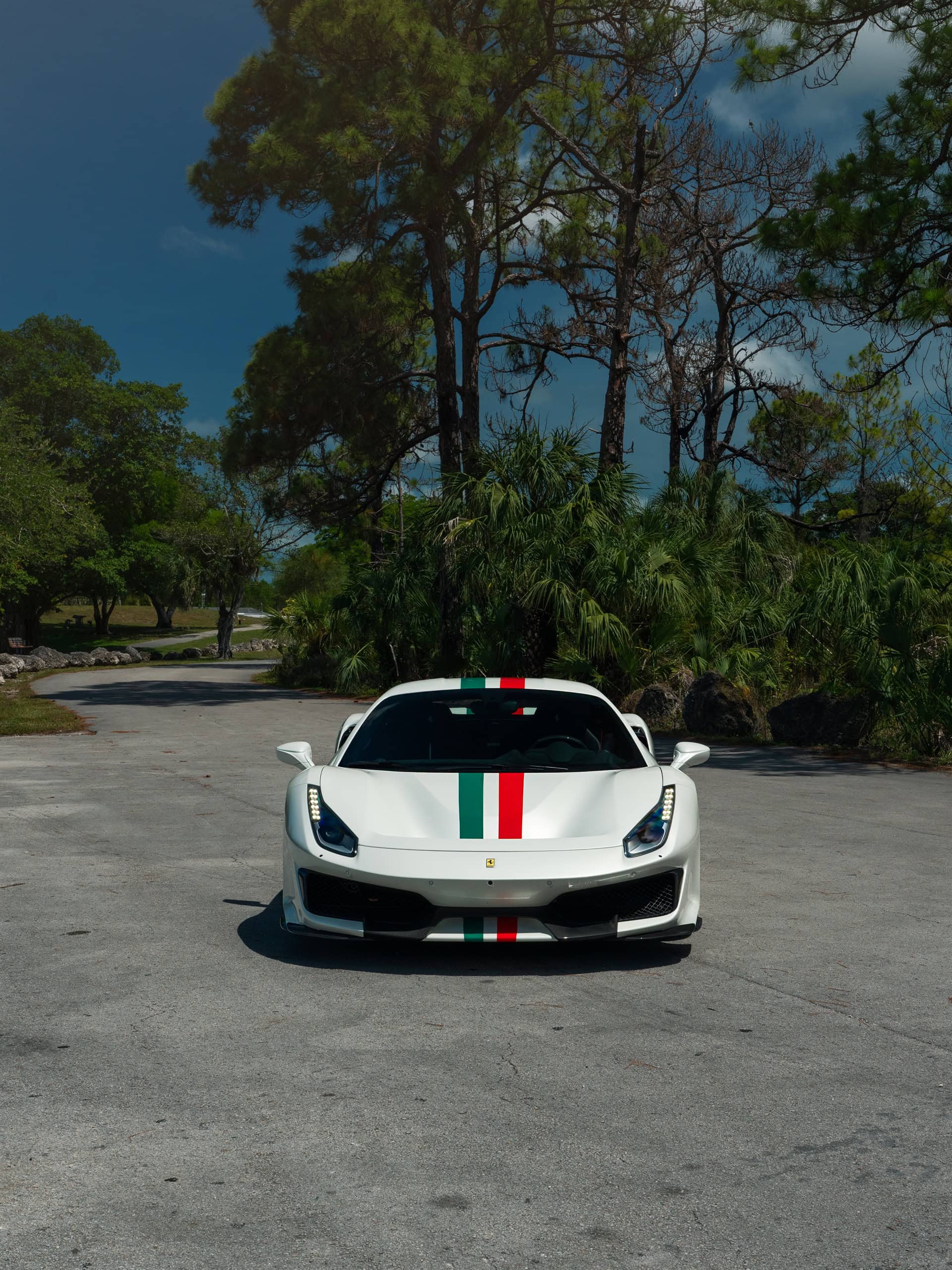 Photo 26 of Ferrari 488 Pista | Bianco Avus | on HRE P104SC | Satin Black