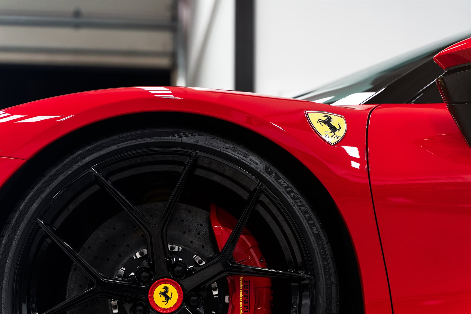 Photo 23 of SF90 Spider – Rosso Ferrari Ryft Wheels