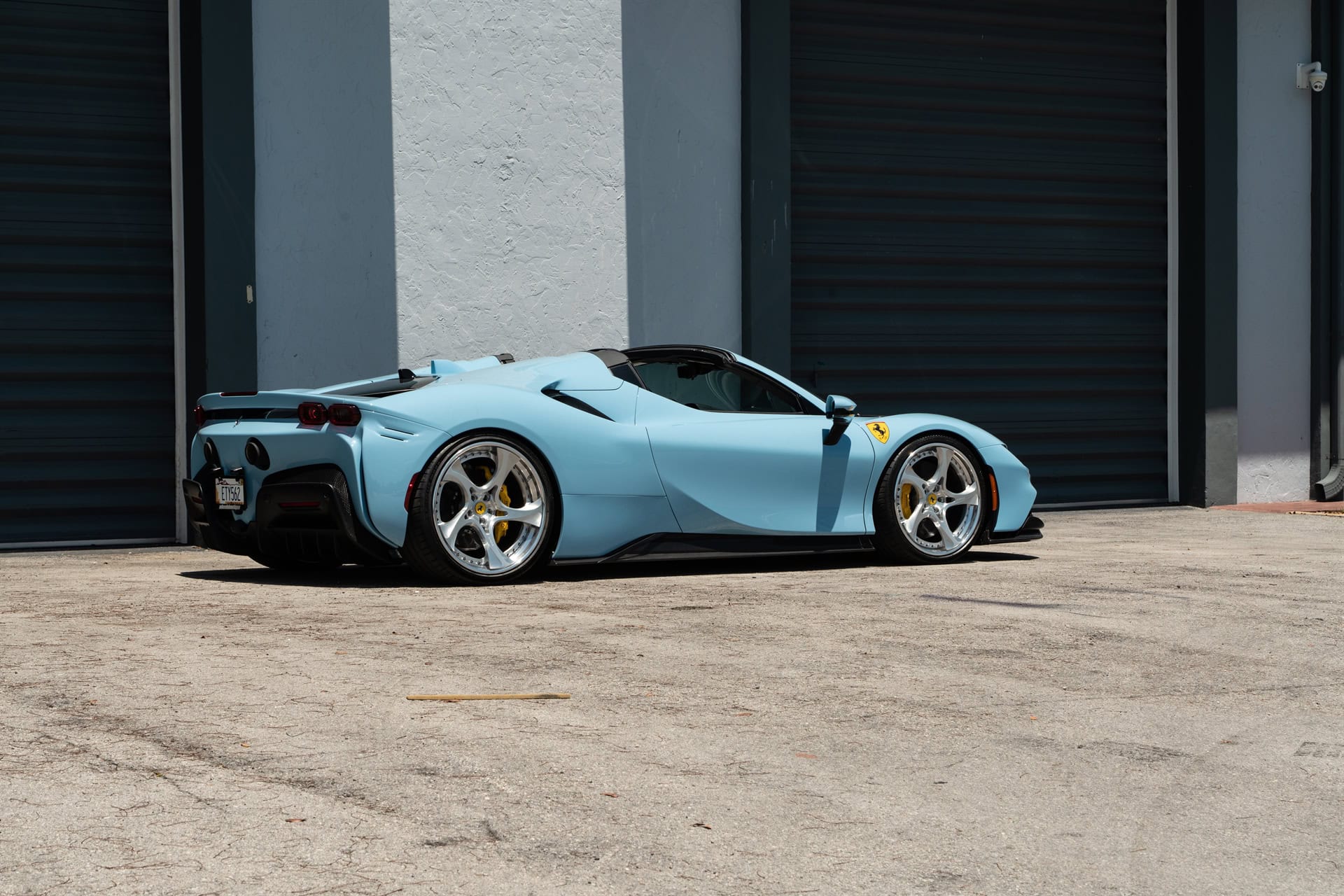 Photo 27 of Ferrari SF90 | Azzurro La Platta | on ANRKY XR-305 | Polished Clear