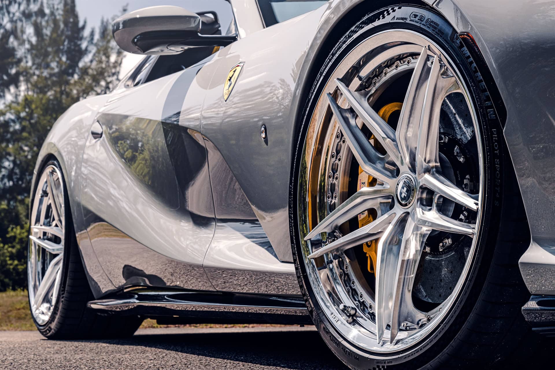 Ferarri 812 GTS | Grigio Squalo | on HRE S107SC | Brushed Clear