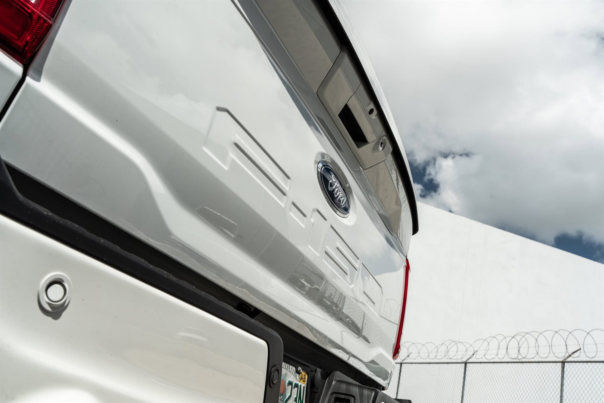 Photo 37 of Shelby Super Snake Ford F-150 | Oxford White | on ANRKY RS6.3 | Satin Space Blue
