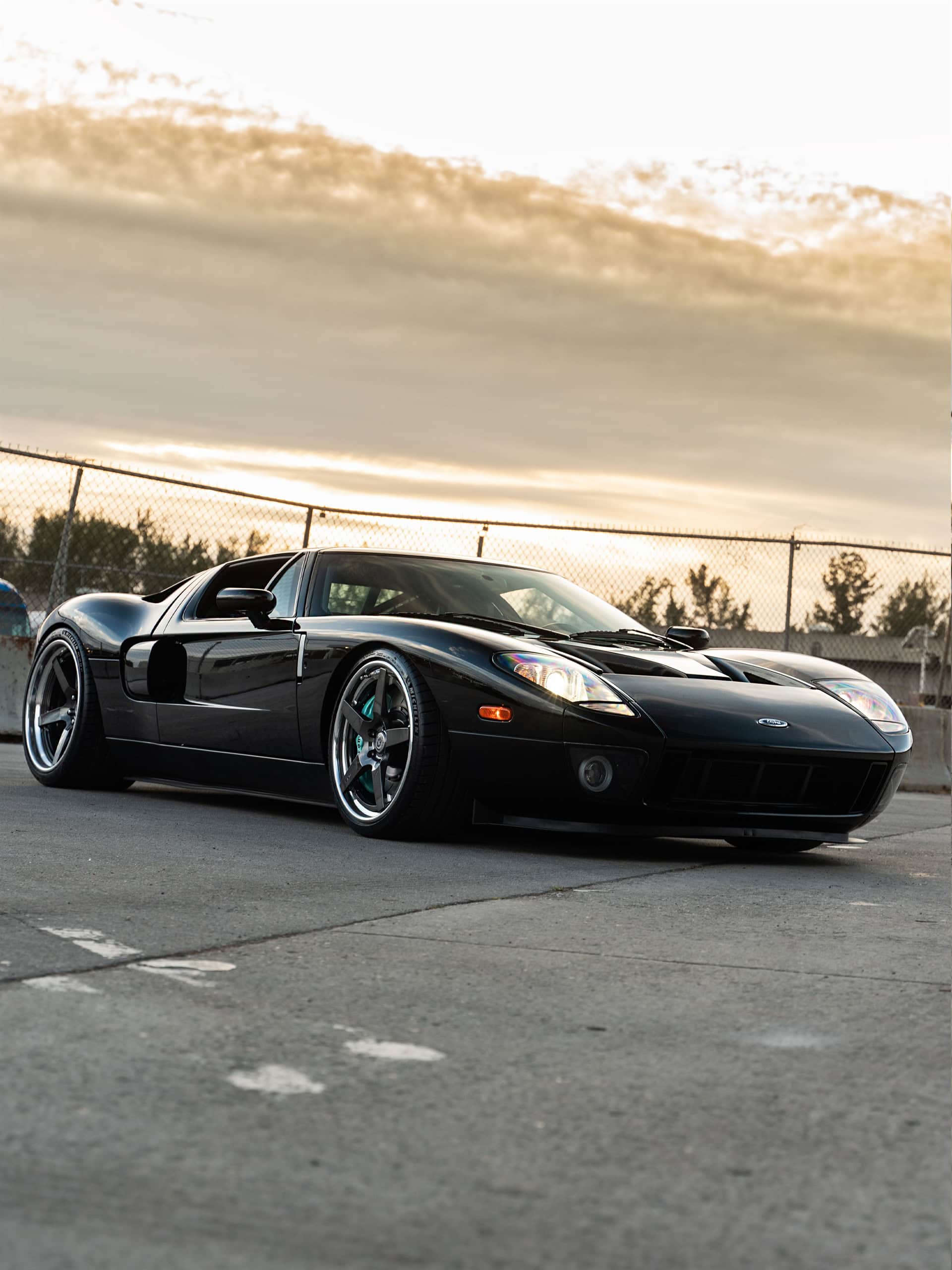 Photo 30 of Ford GT MK1 | Black | on HRE RS105 | Polished Dark Clear