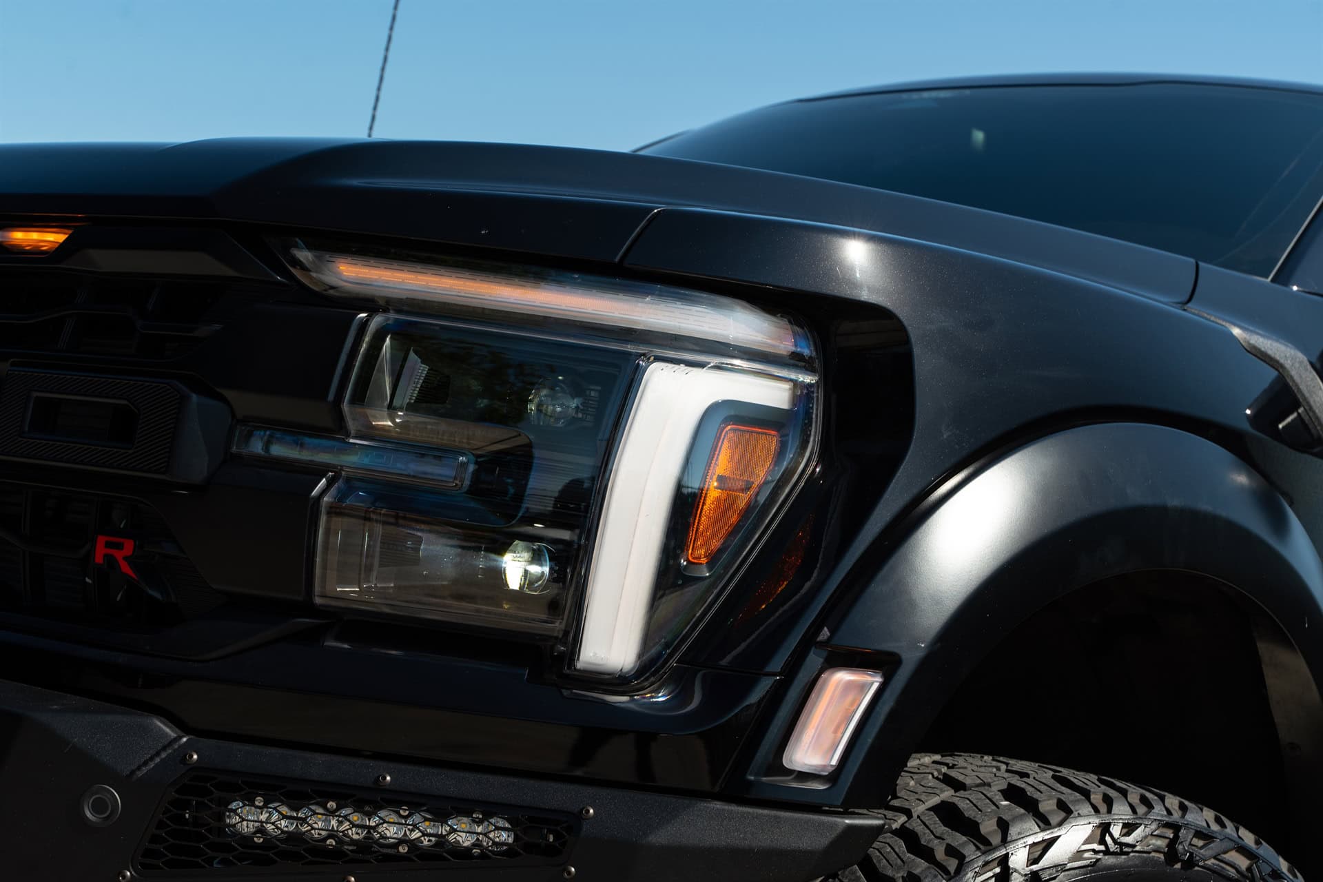 Ford Raptor R | Agate Black | on ANRKY AN36 | Satin Black