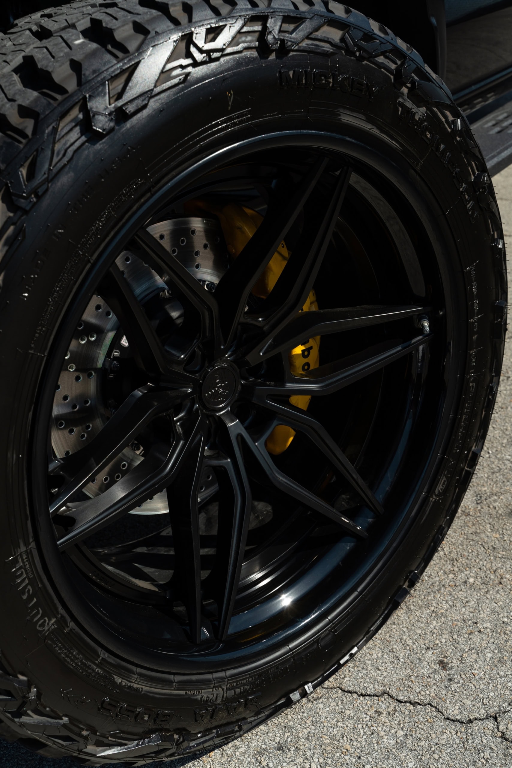 Photo 23 of Ford Raptor R | Agate Black | on ANRKY AN36 | Satin Black