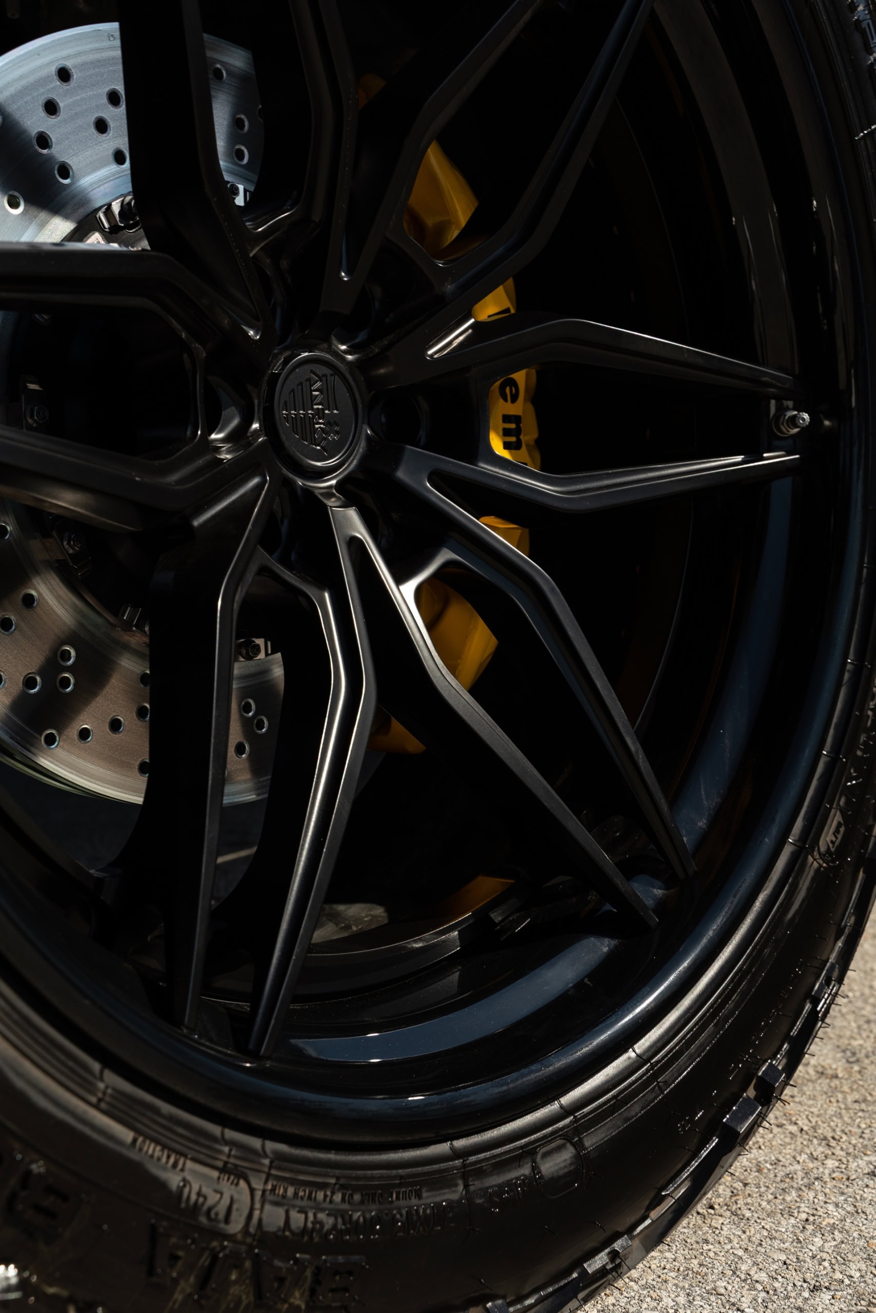Photo 24 of Ford Raptor R | Agate Black | on ANRKY AN36 | Satin Black