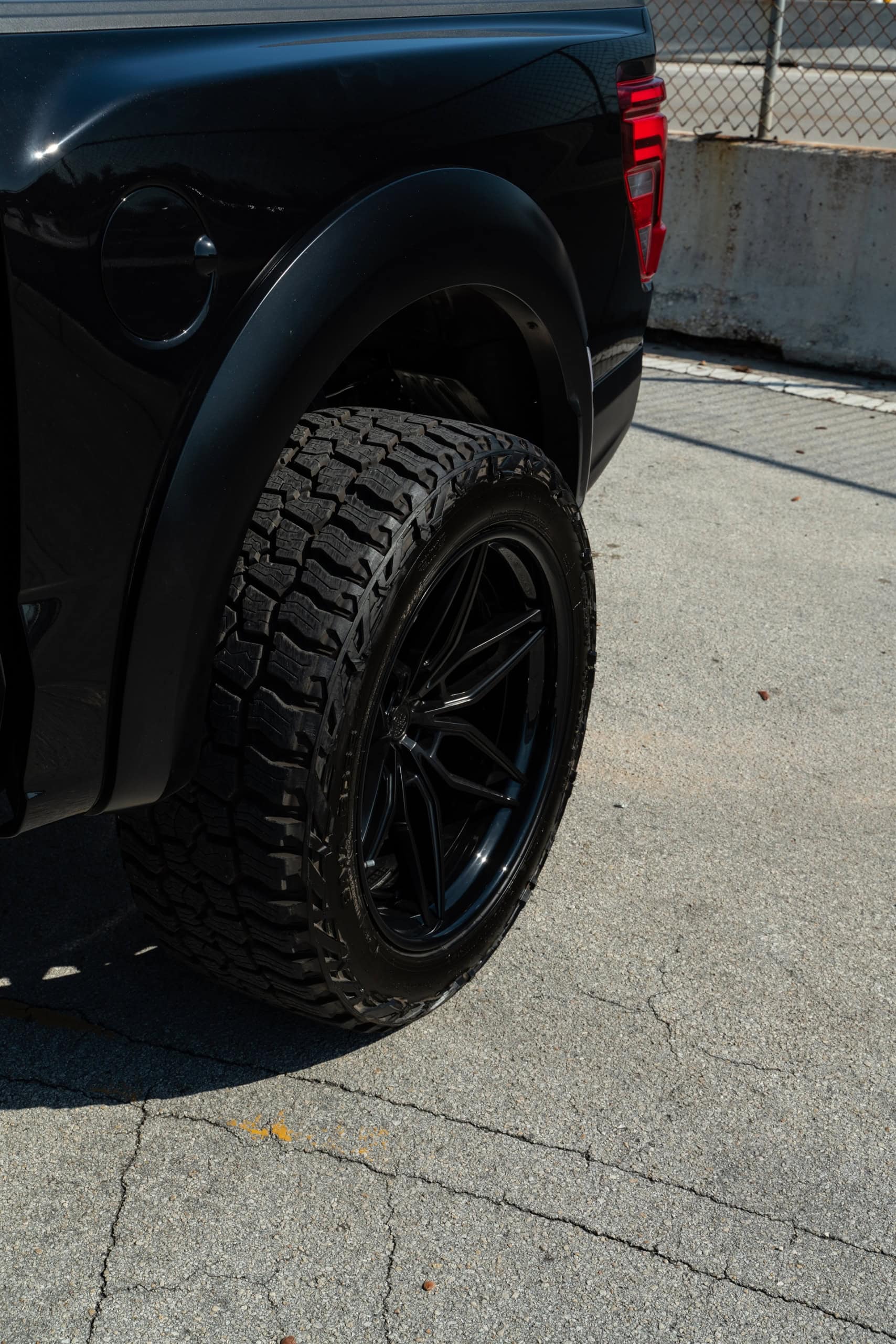 Photo 25 of Ford Raptor R | Agate Black | on ANRKY AN36 | Satin Black
