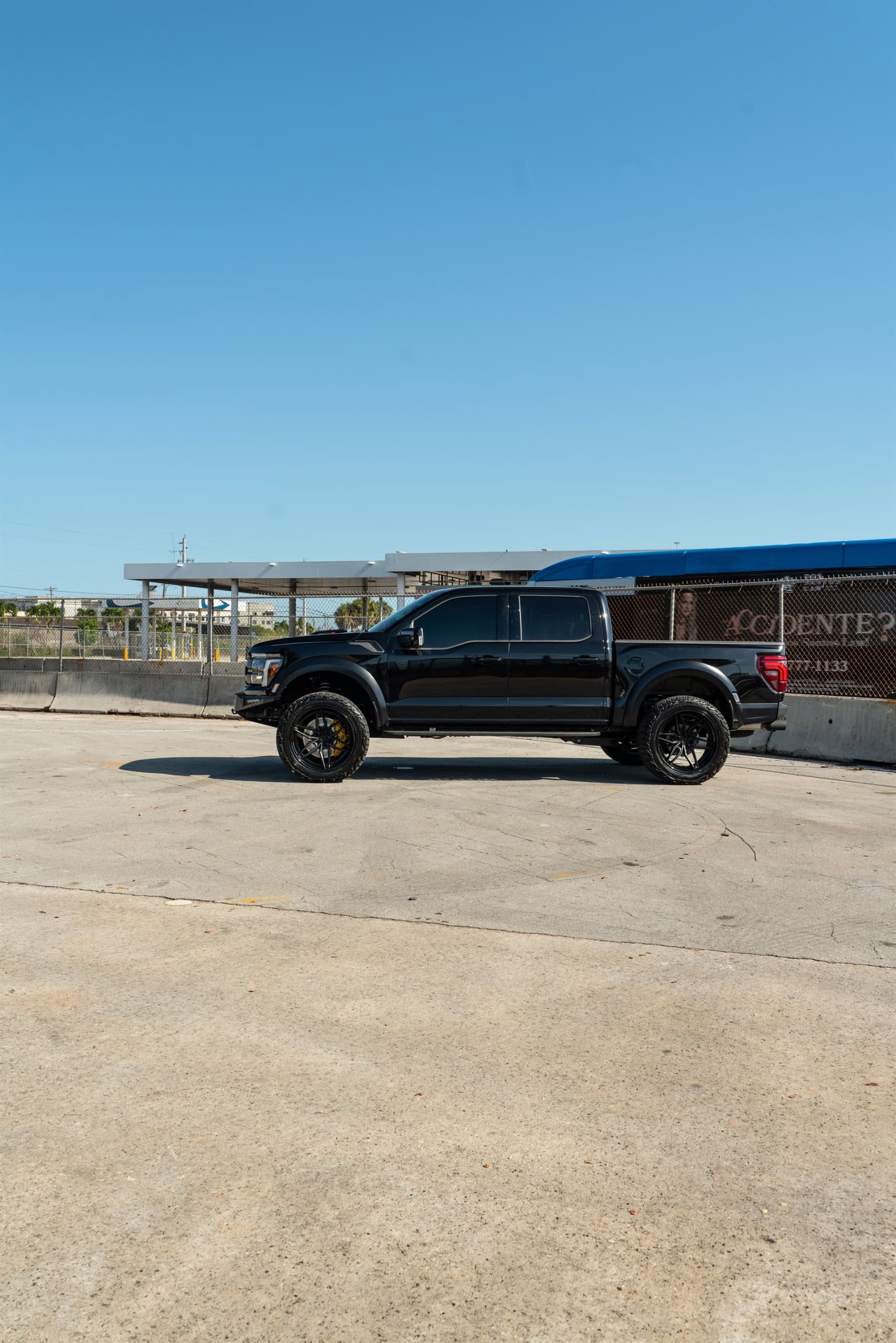 Photo 30 of Ford Raptor R | Agate Black | on ANRKY AN36 | Satin Black