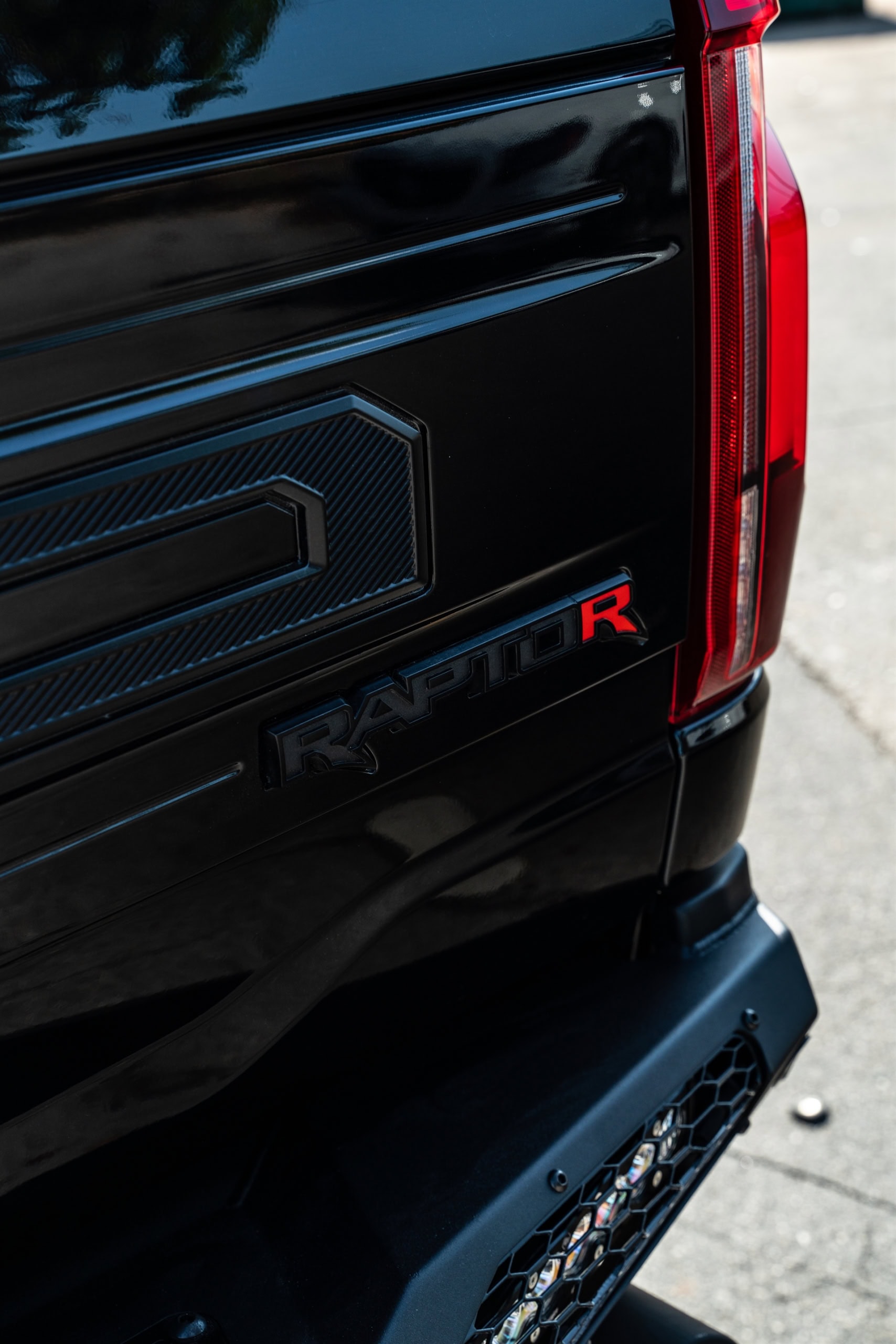 Photo 34 of Ford Raptor R | Agate Black | on ANRKY AN36 | Satin Black