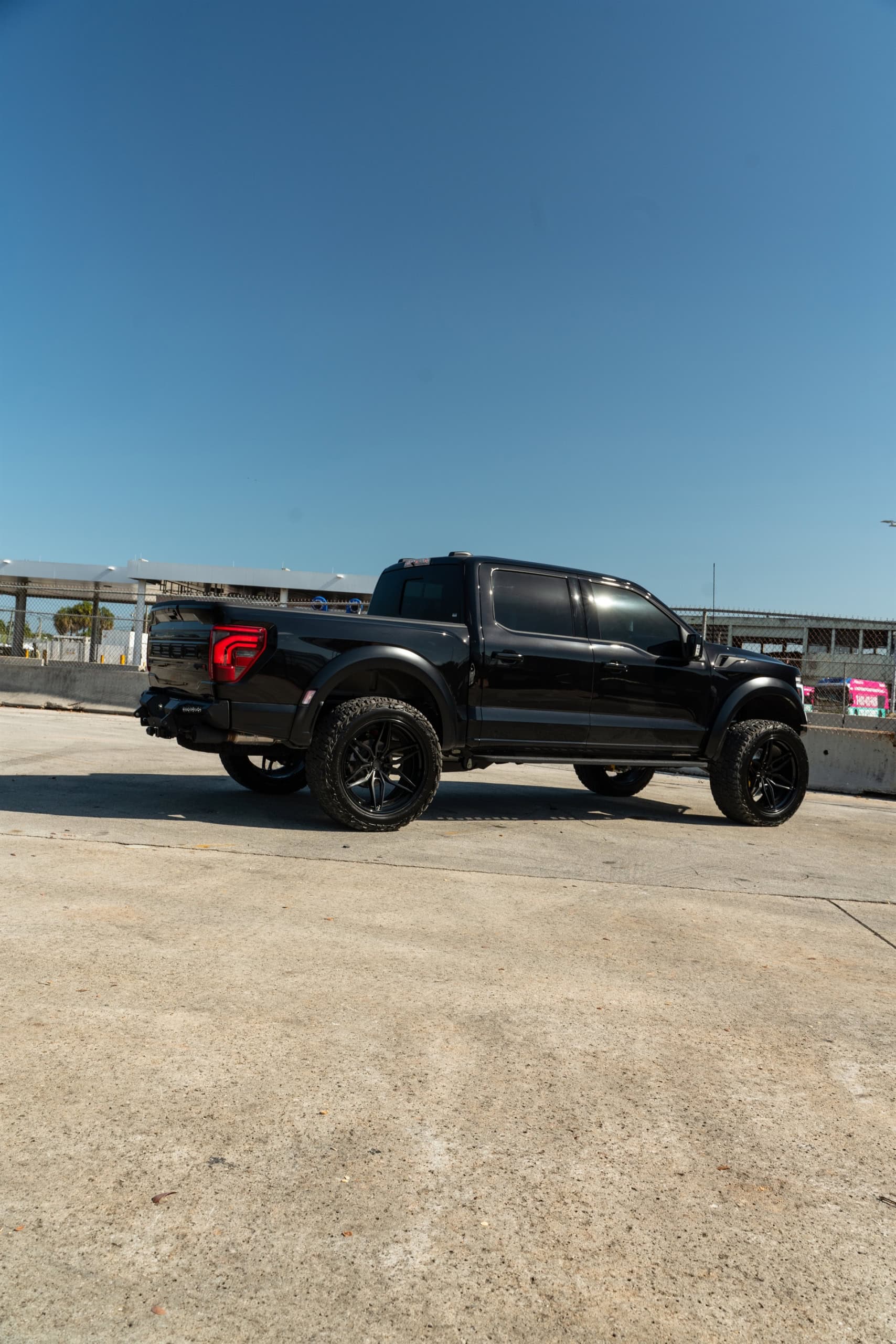Photo 36 of Ford Raptor R | Agate Black | on ANRKY AN36 | Satin Black