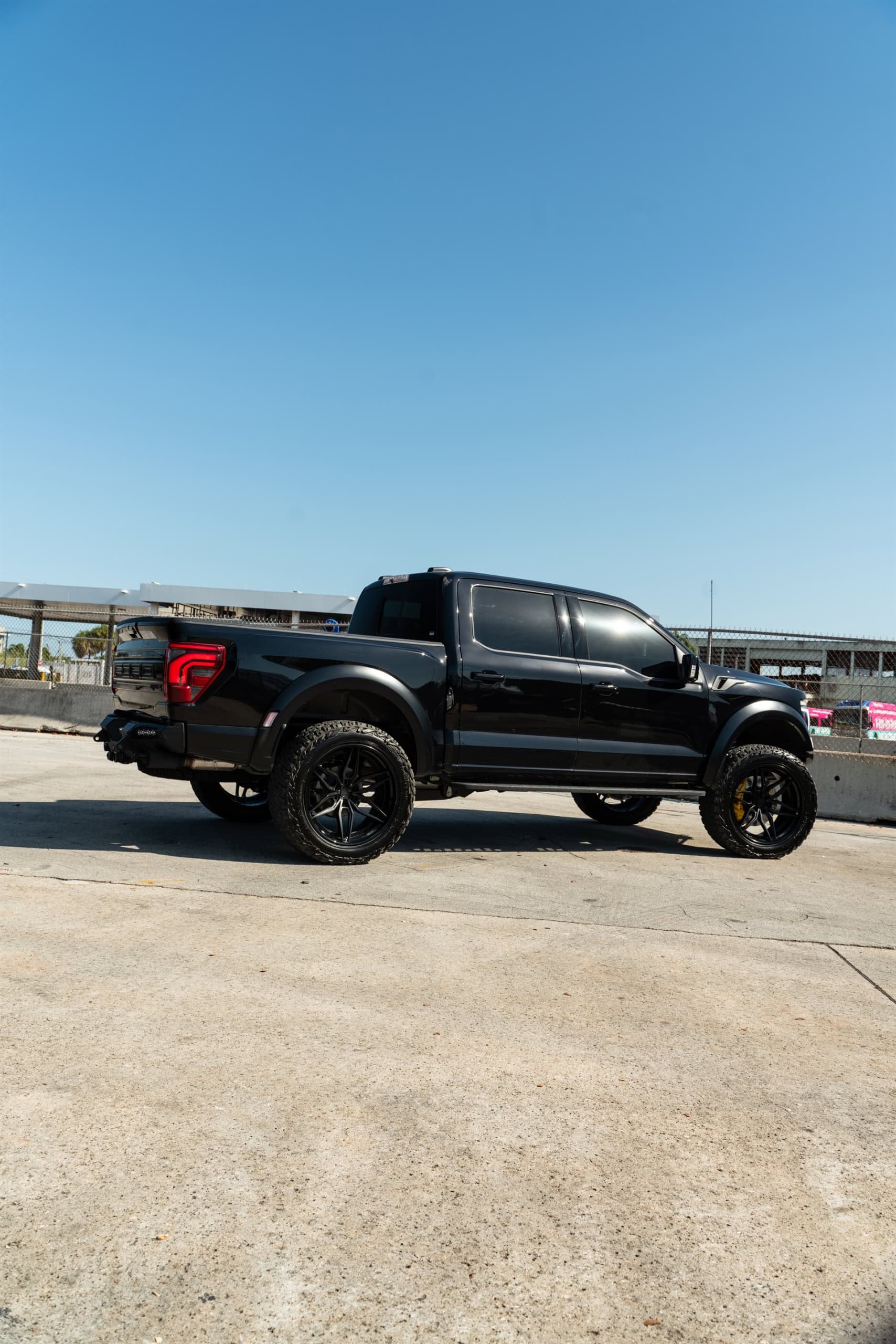Photo 45 of Ford Raptor R | Agate Black | on ANRKY AN36 | Satin Black