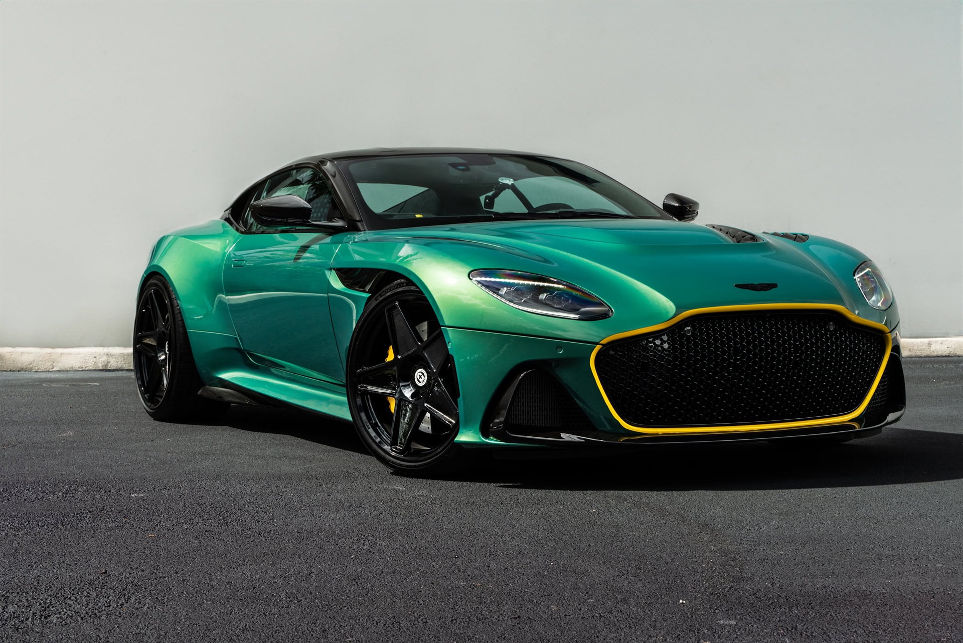 Aston Martin DBS 770 Ultimate / HRE 505M