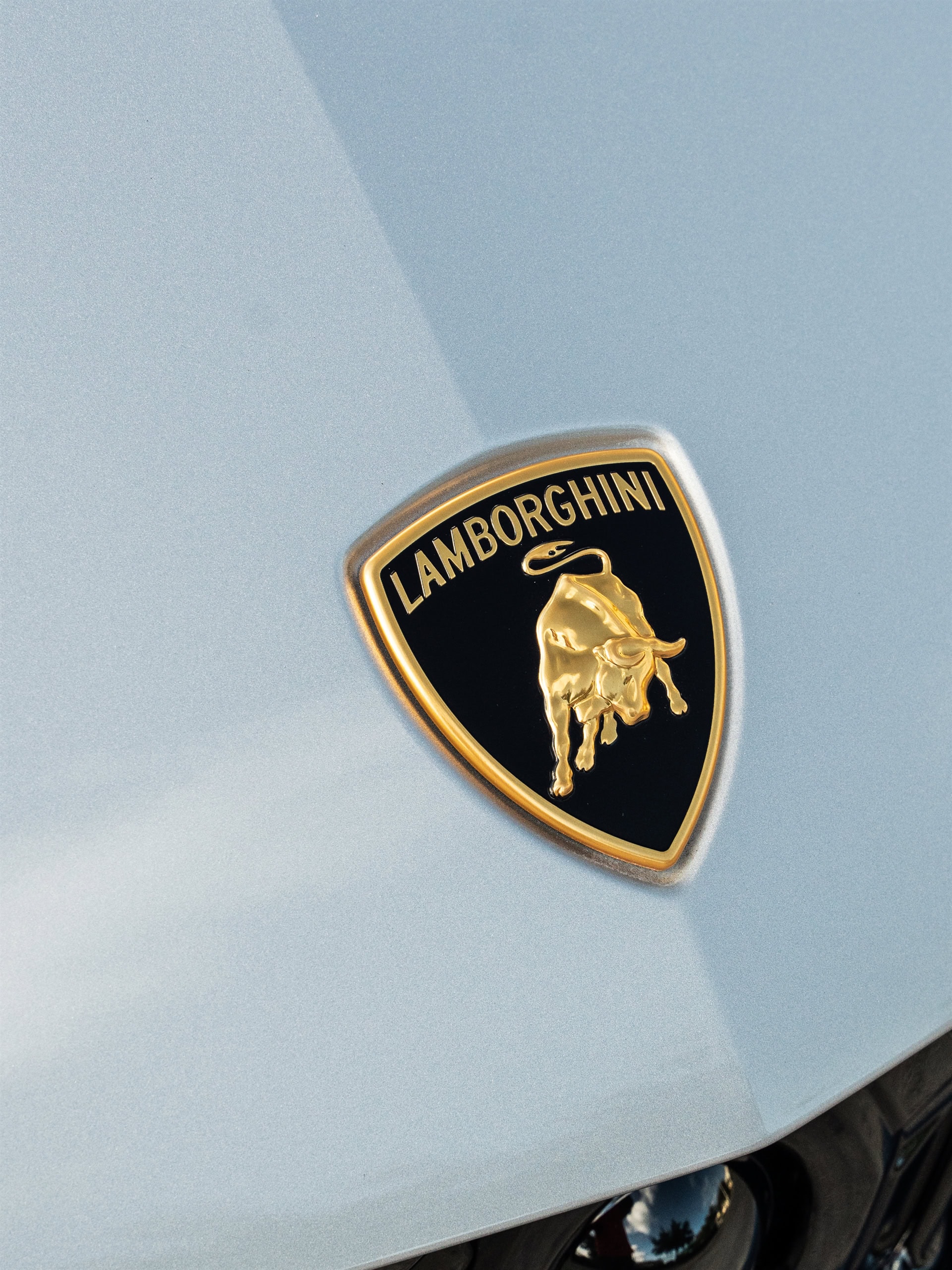 Photo 22 of Lamborghini Urus SE | Grigio Nimbus | on HRE S201H | Polished Clear