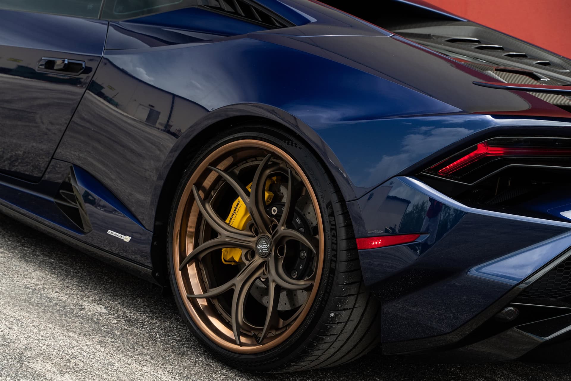 Photo 41 of Lamborghini Huracan Tecnica | Blu Grifo | on ANRKY S3-X0 | Satin Bronze